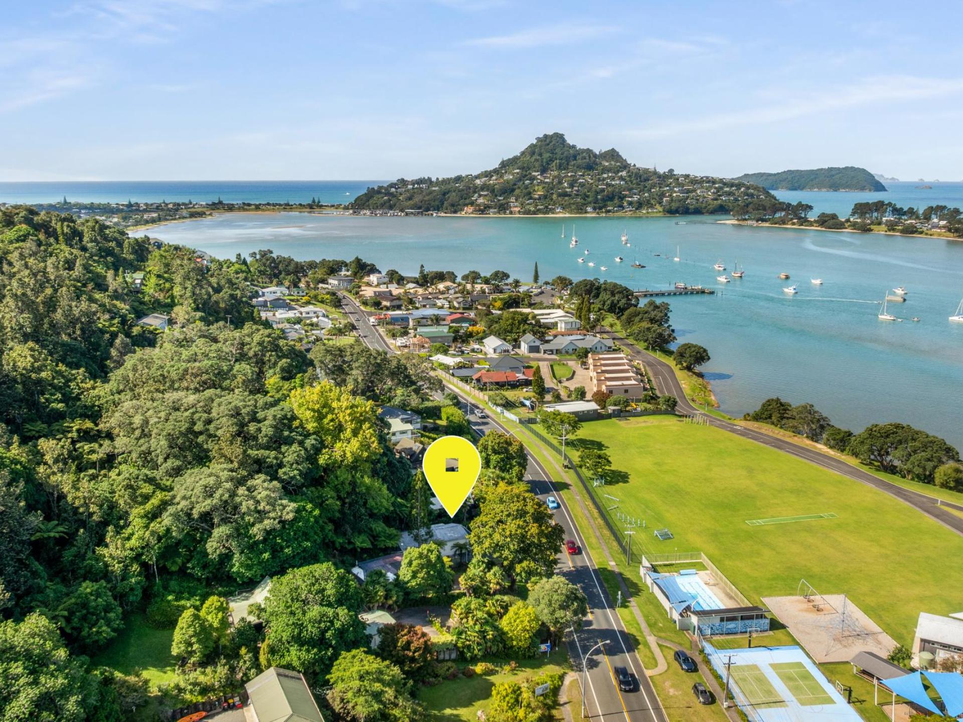 111 Main Road, Tairua