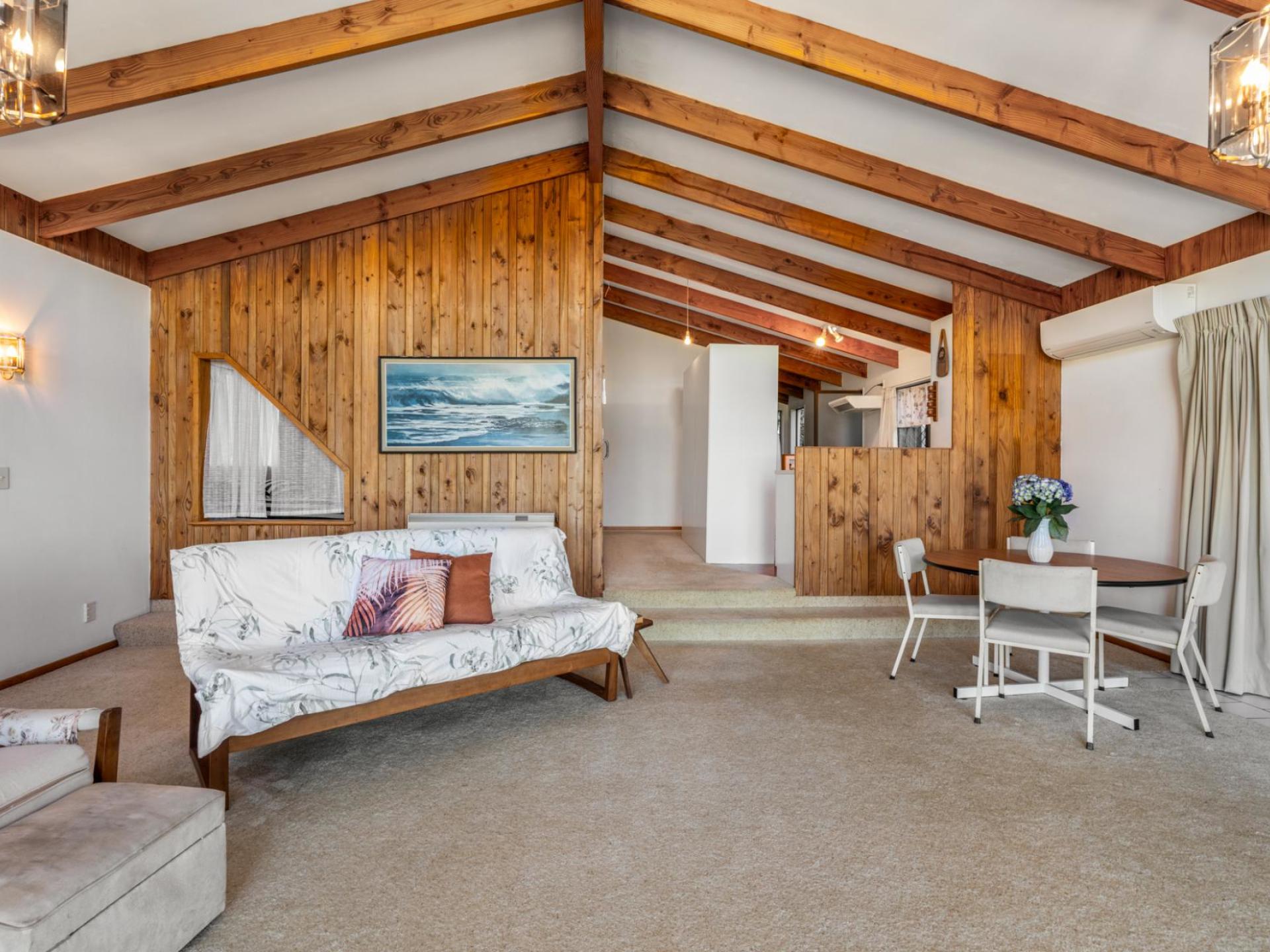 111 Main Road, Tairua