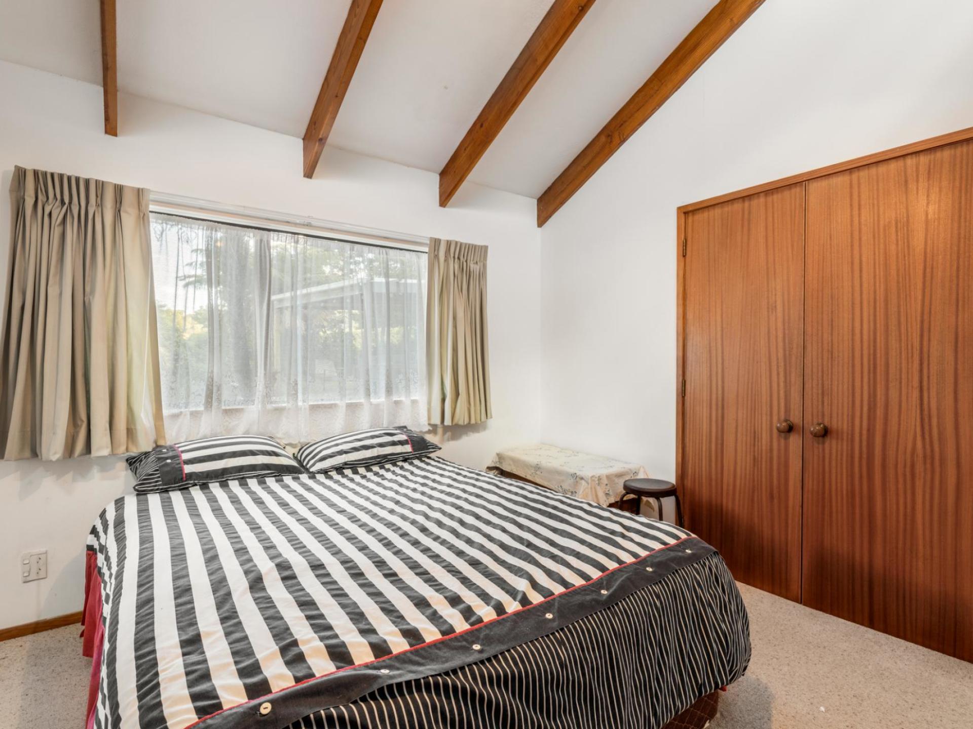 111 Main Road, Tairua