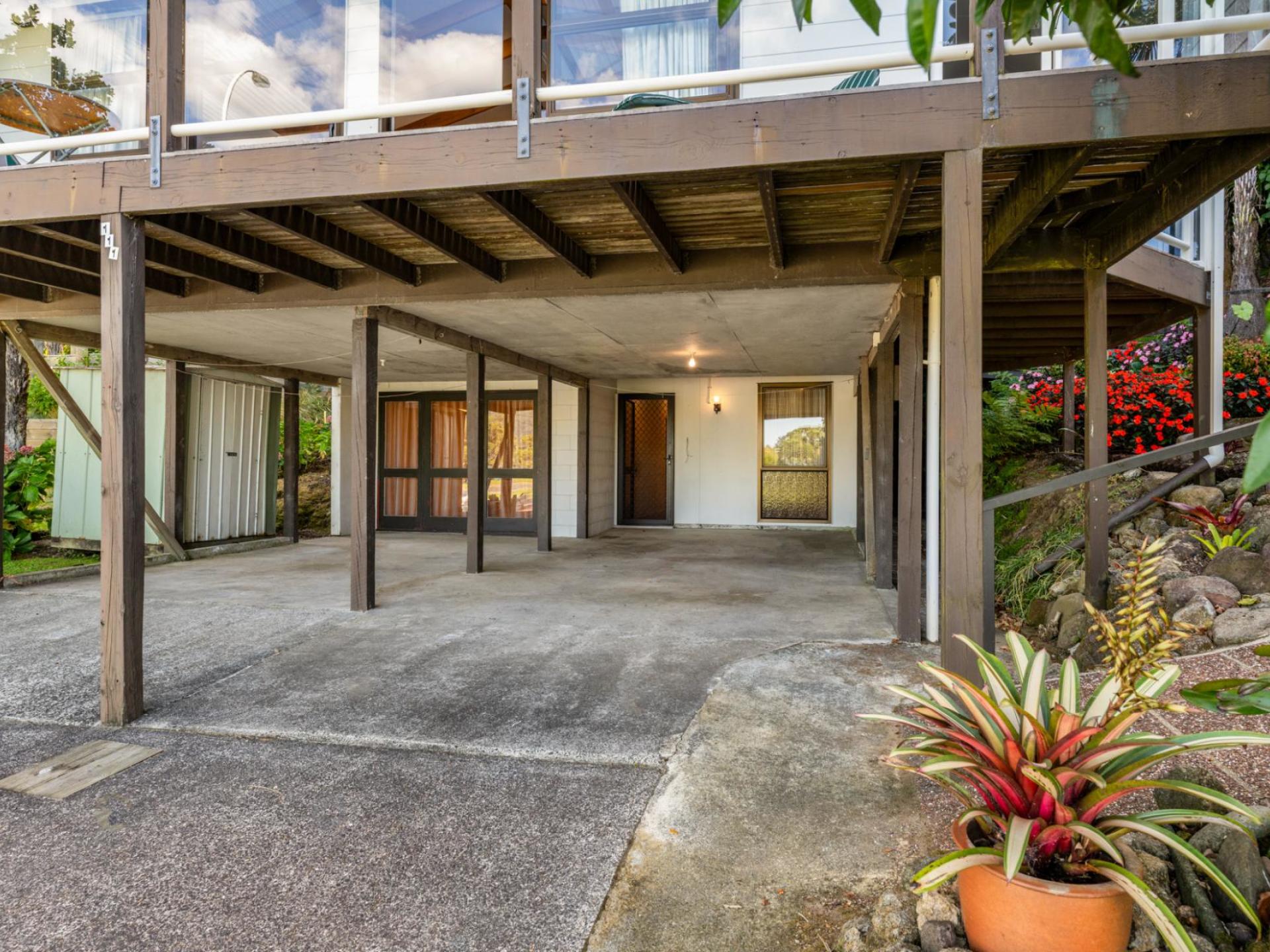 111 Main Road, Tairua