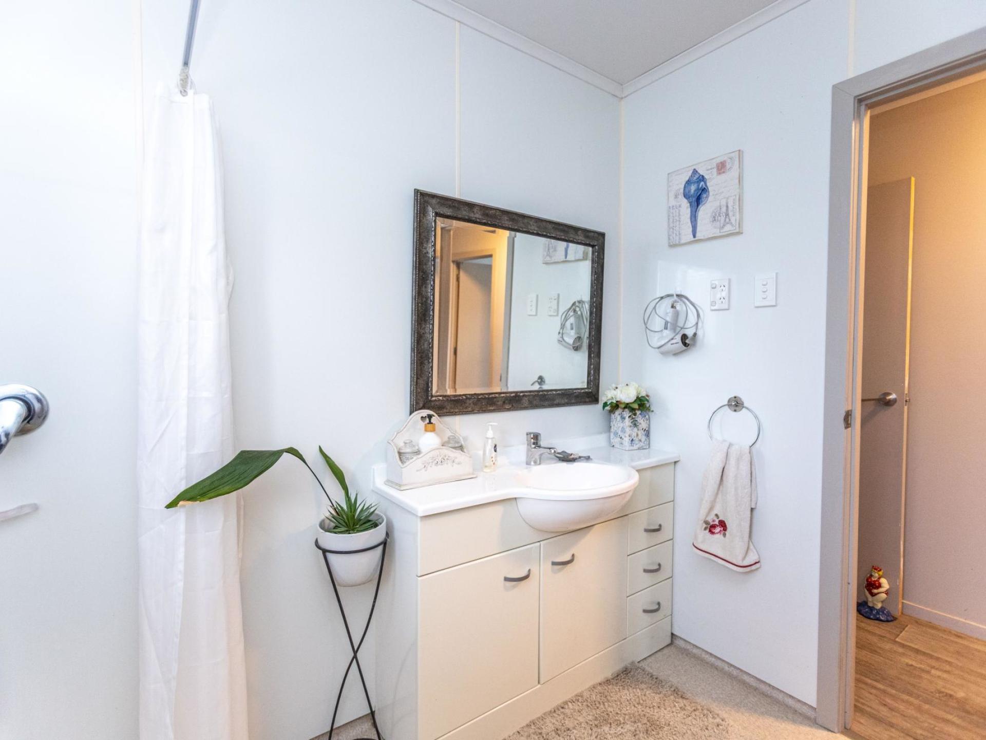 12 Flora Street, Paeroa