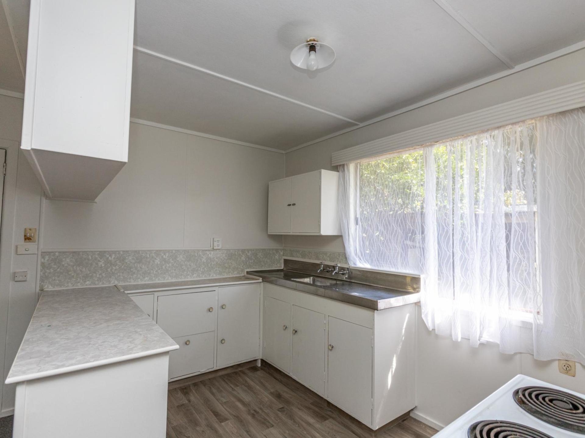 15 Albert Street, Karangahake 15 Albert Street, Karangahake