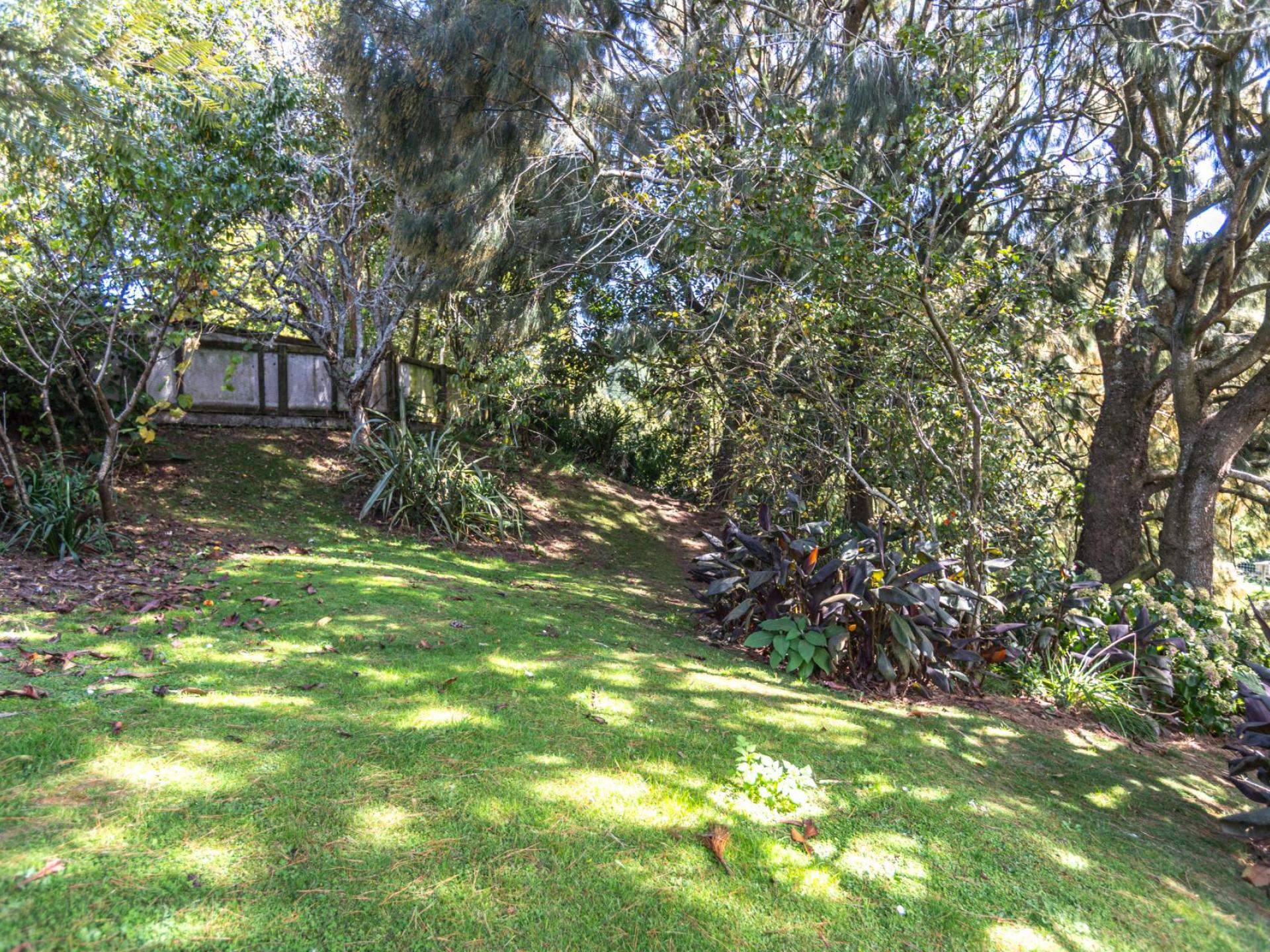 15 Albert Street, Karangahake 15 Albert Street, Karangahake