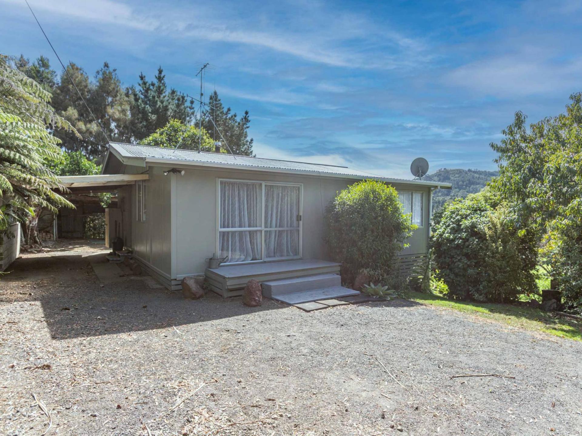 15 Albert Street, Karangahake 15 Albert Street, Karangahake