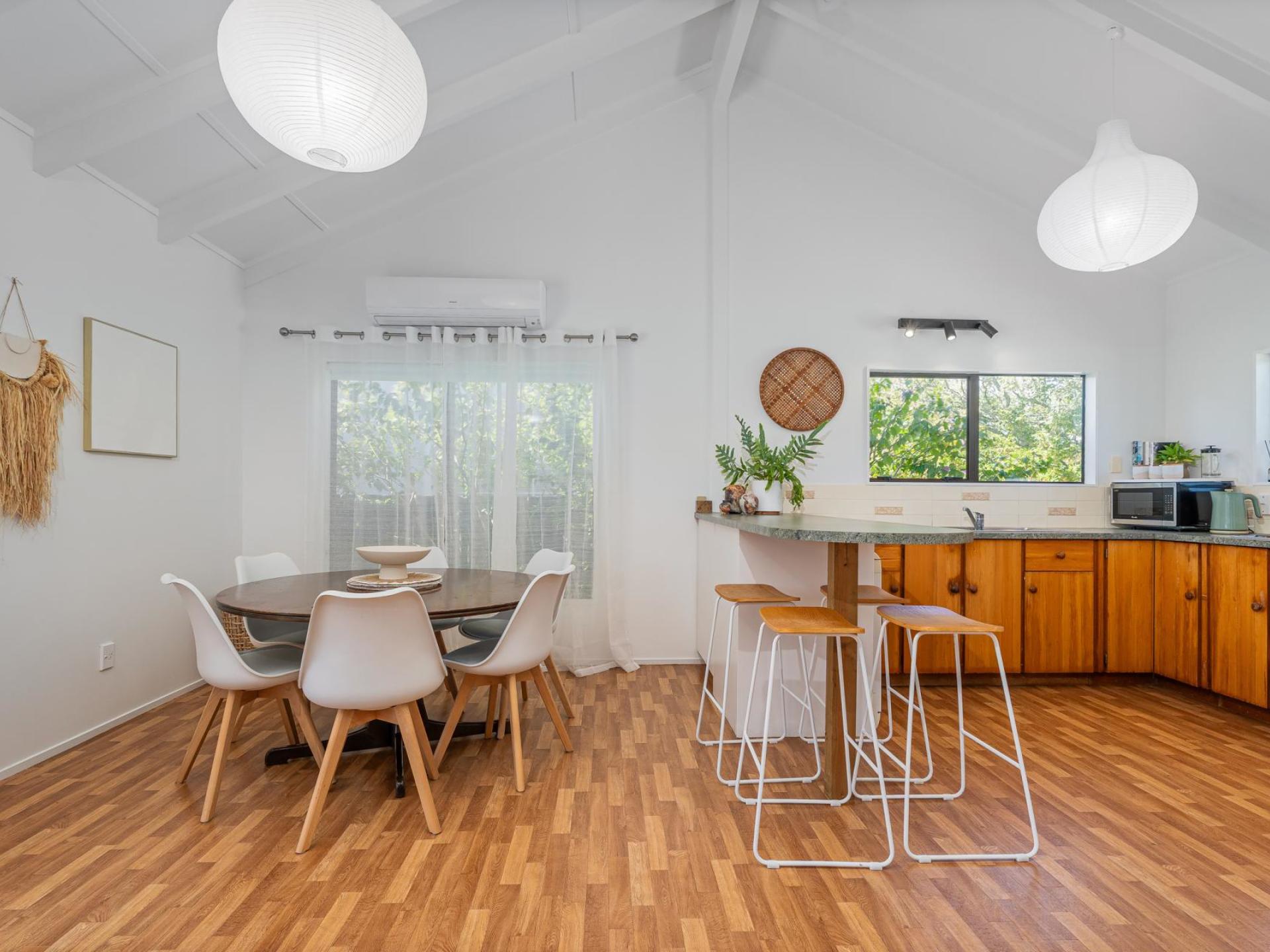 32 Captain Cook Road, Cooks Beach