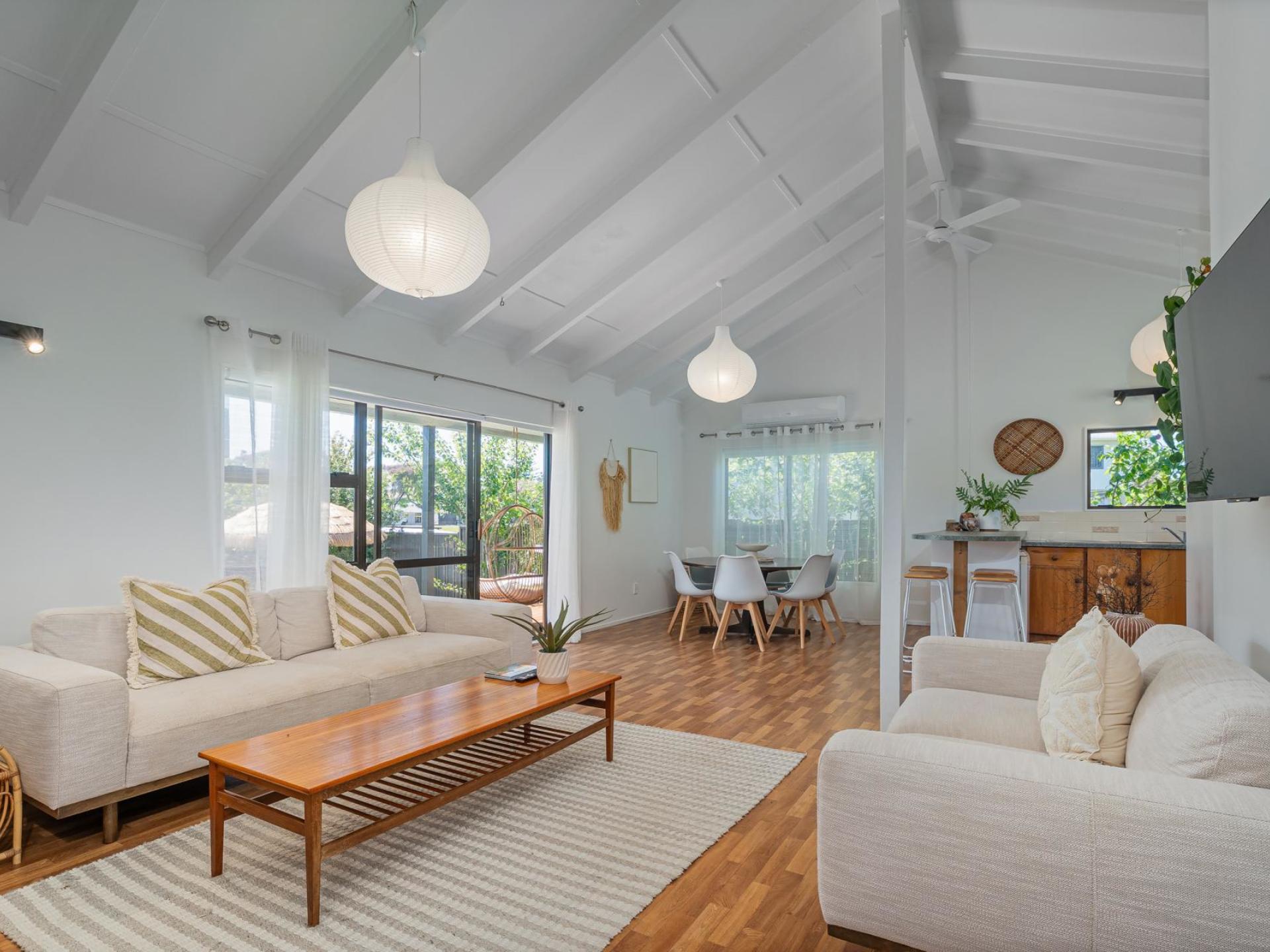 32 Captain Cook Road, Cooks Beach