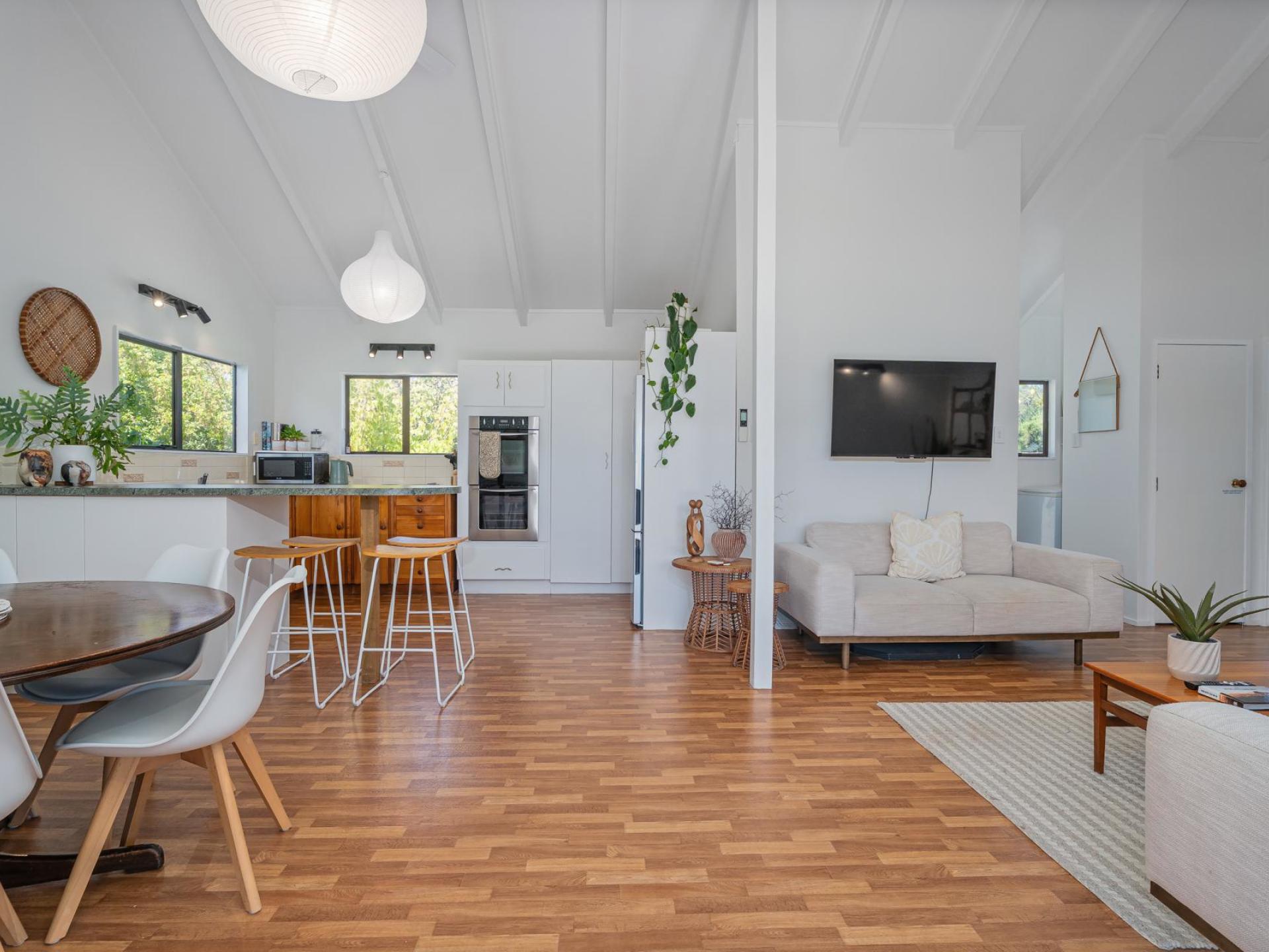 32 Captain Cook Road, Cooks Beach