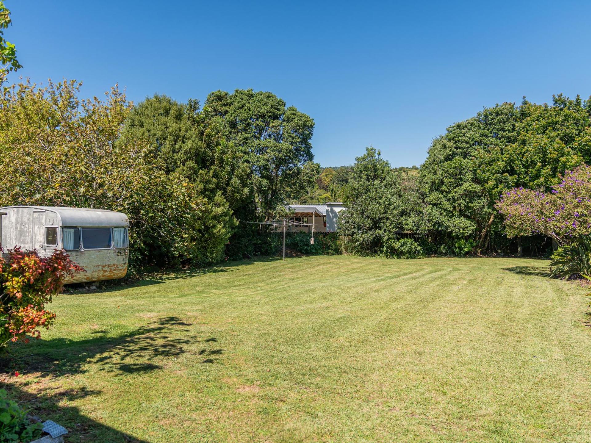 32 Captain Cook Road, Cooks Beach