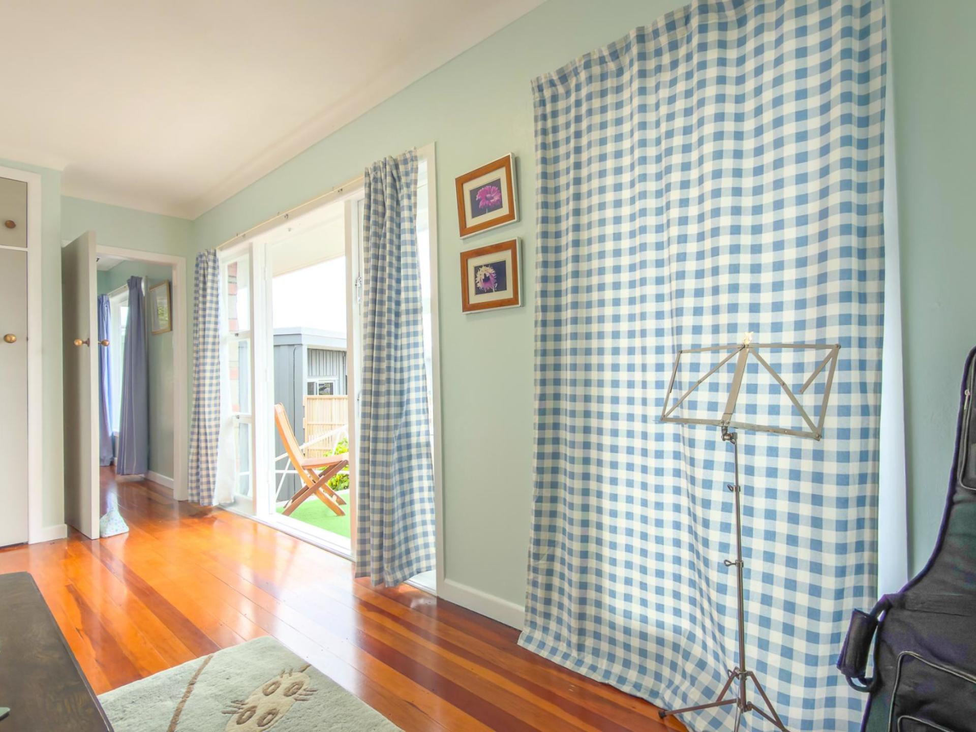 216 Tony Avenue, Thames