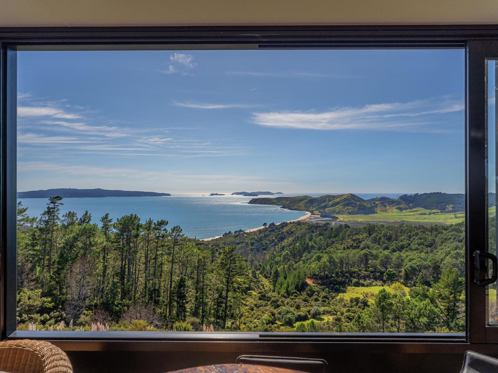 212 Black Jack Road, Kuaotunu