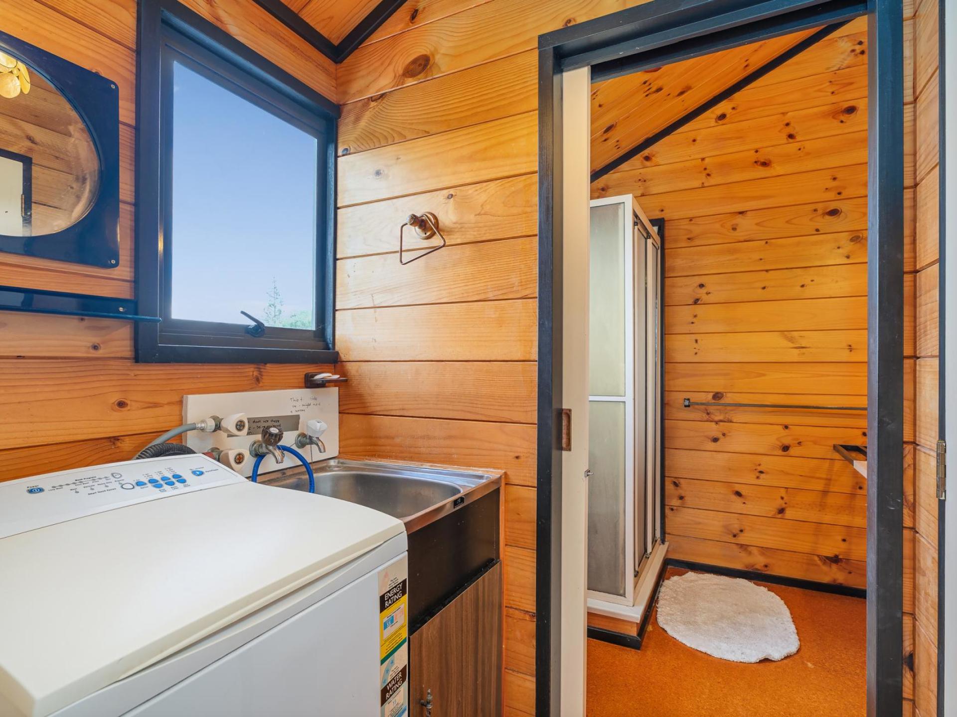 85 Oyster Drive, Cooks Beach