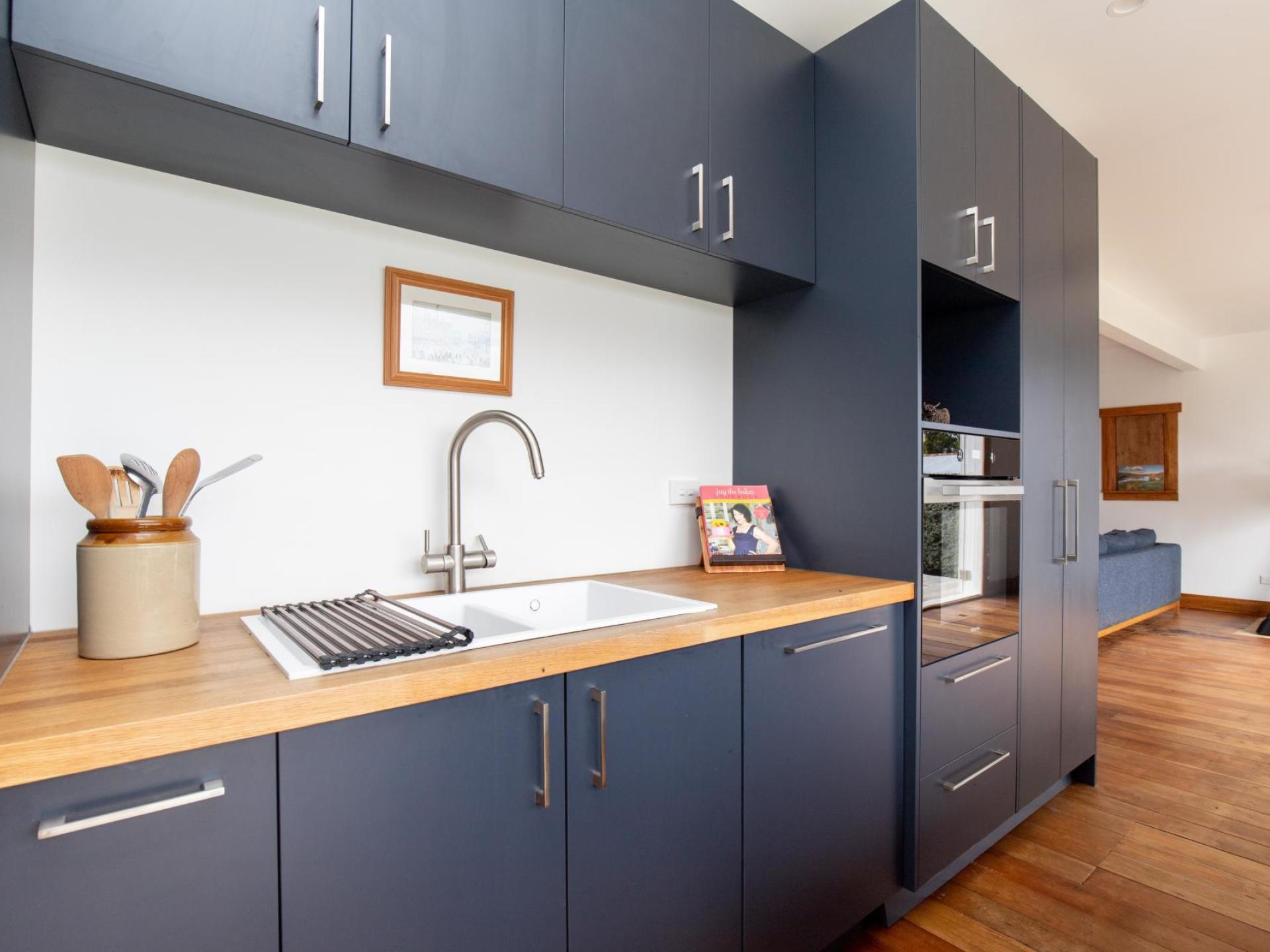 681 State Highway 25, Waitakaruru