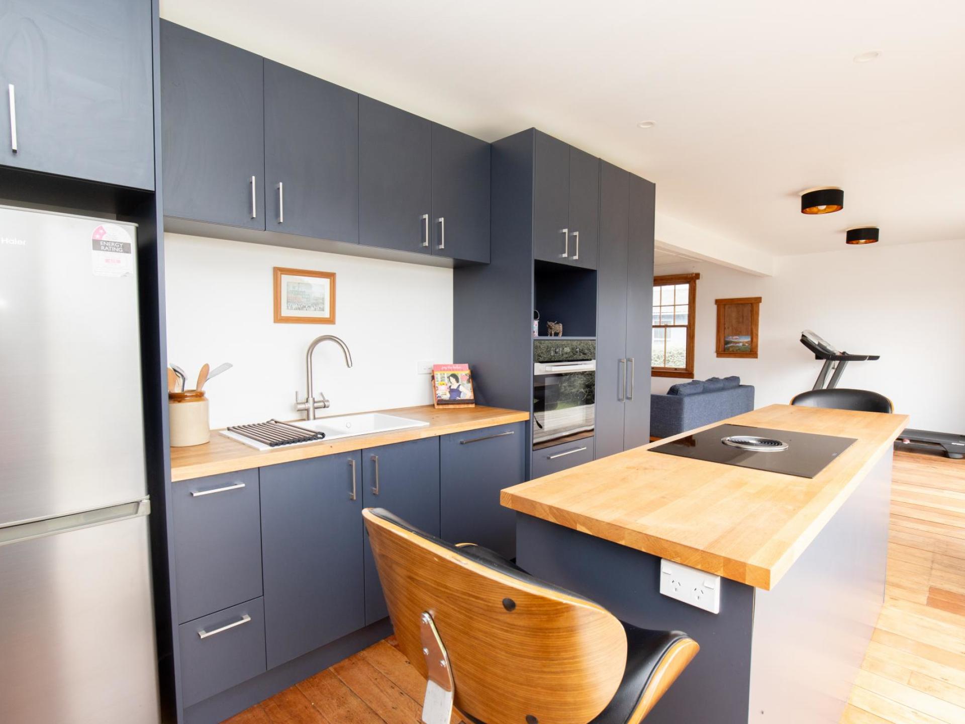 681 State Highway 25, Waitakaruru