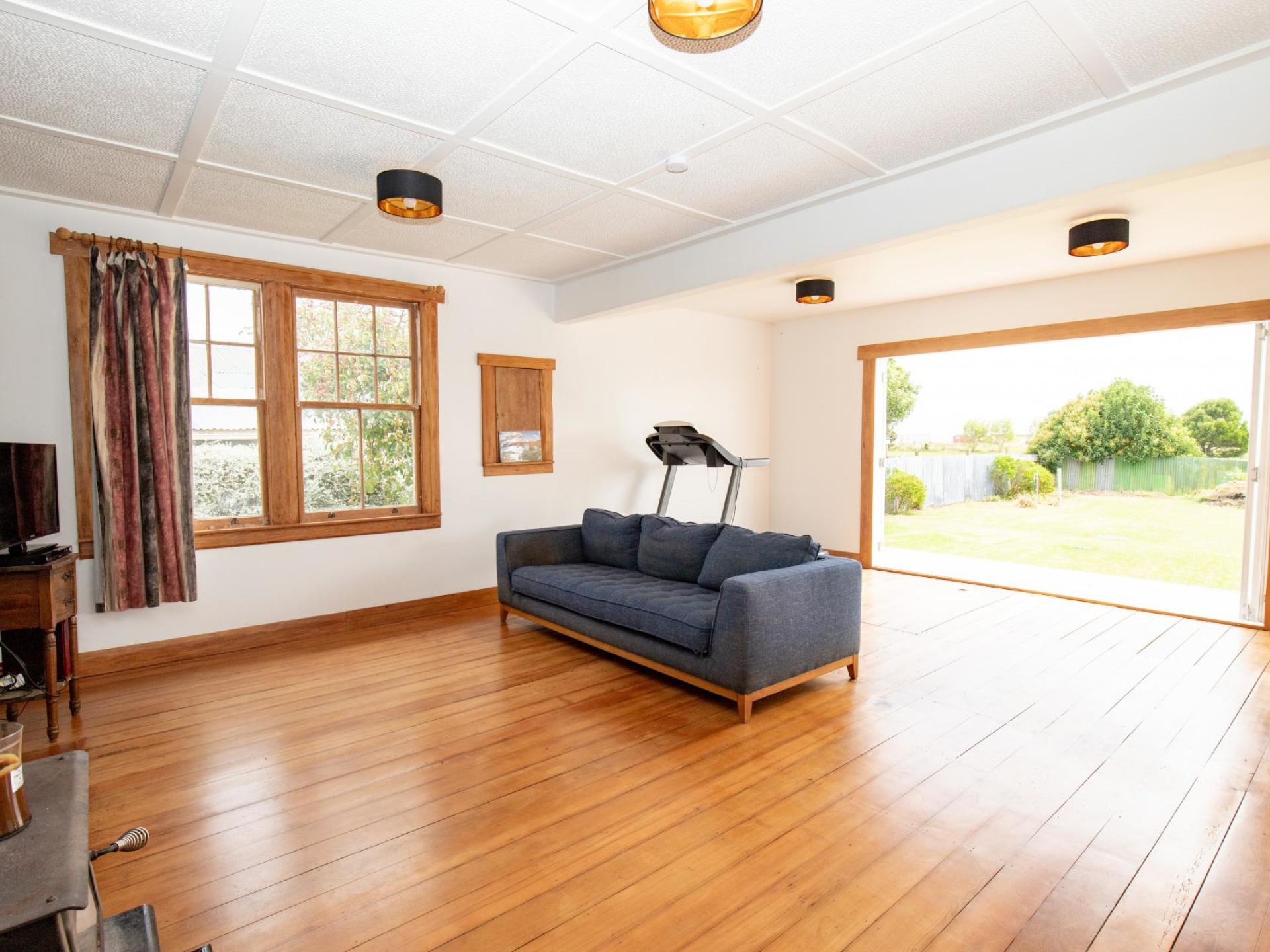 681 State Highway 25, Waitakaruru