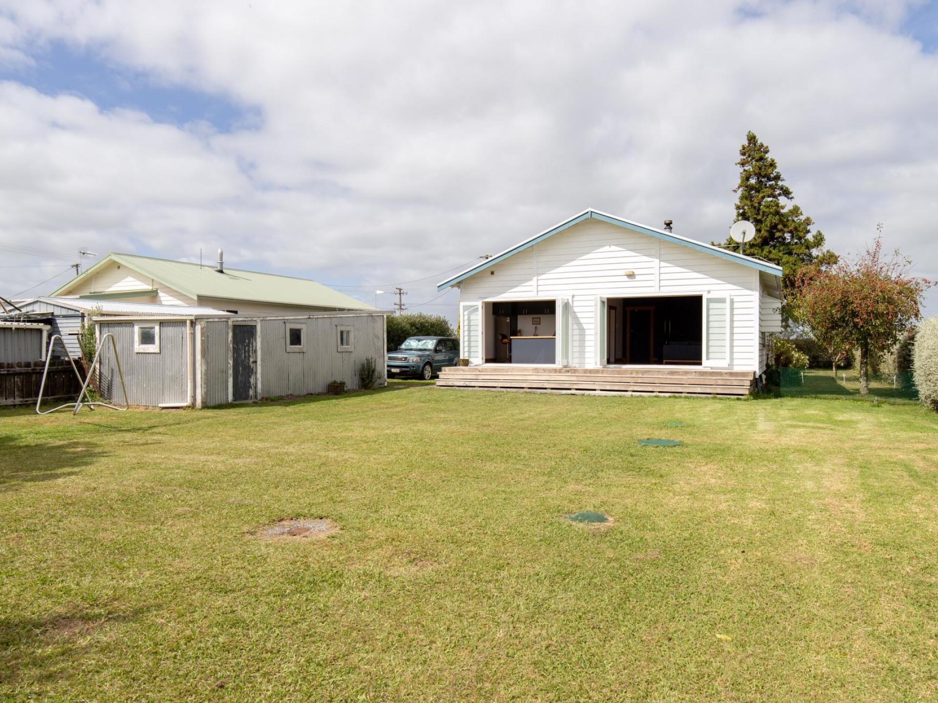 681 State Highway 25, Waitakaruru