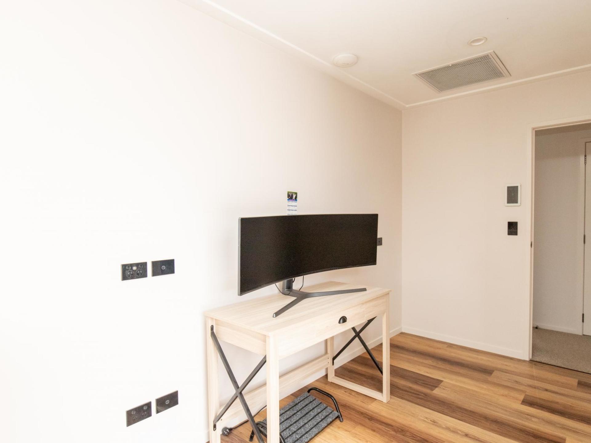 27 Costello Drive, Ngatea