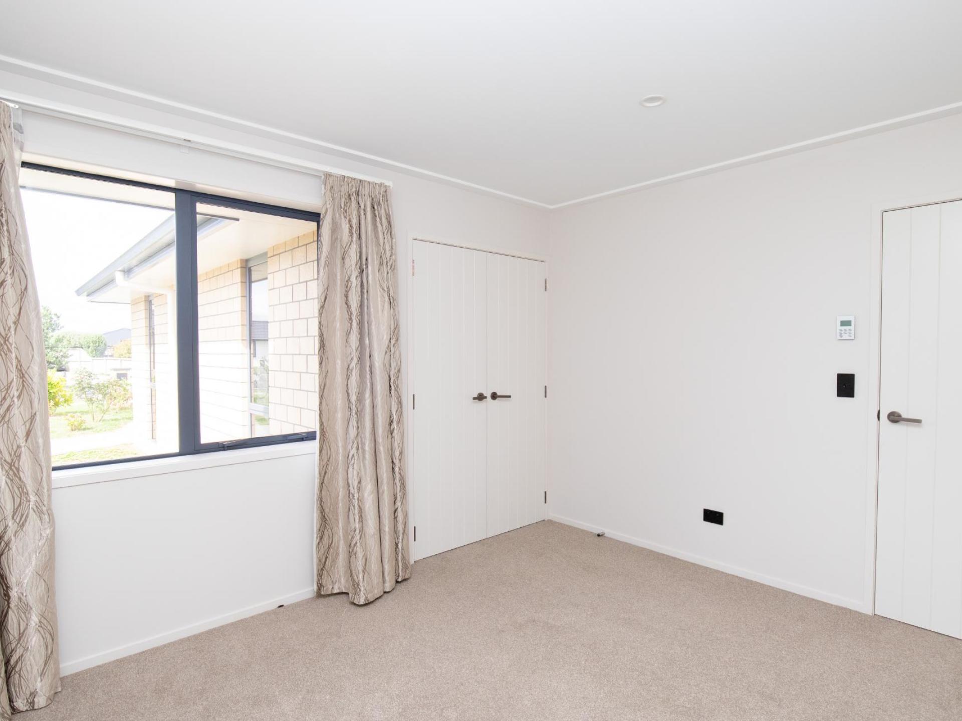 27 Costello Drive, Ngatea