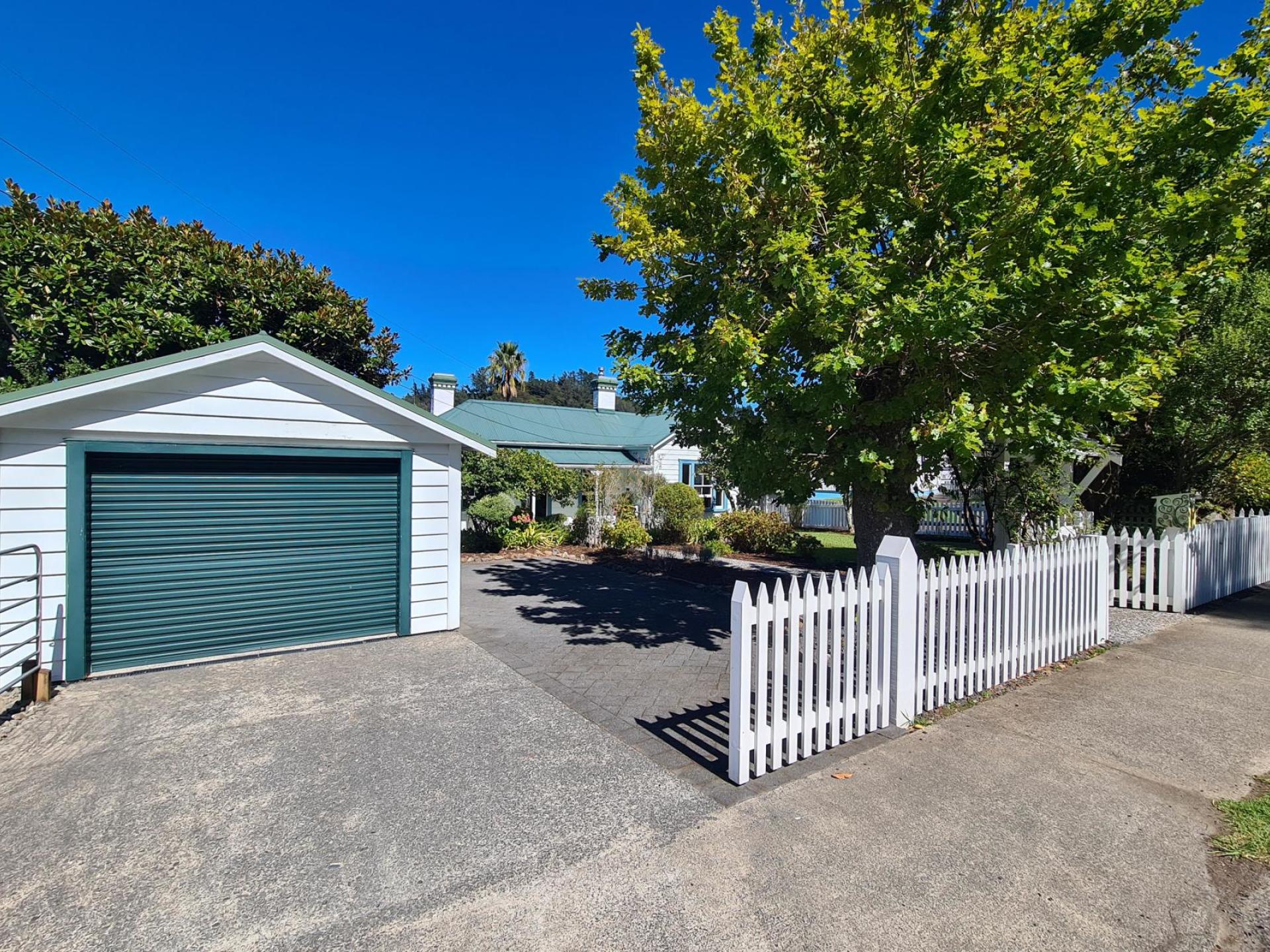 1699 Rings Road, Coromandel