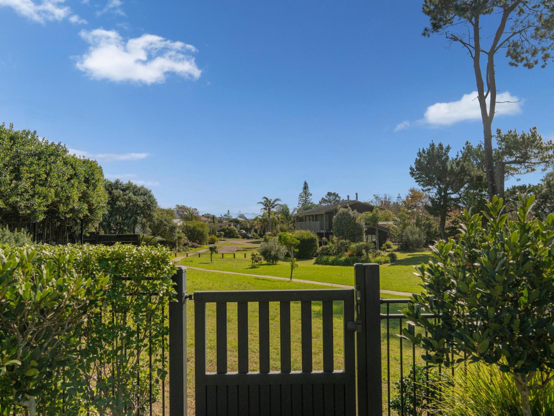 9 Britannia Dell, Pauanui