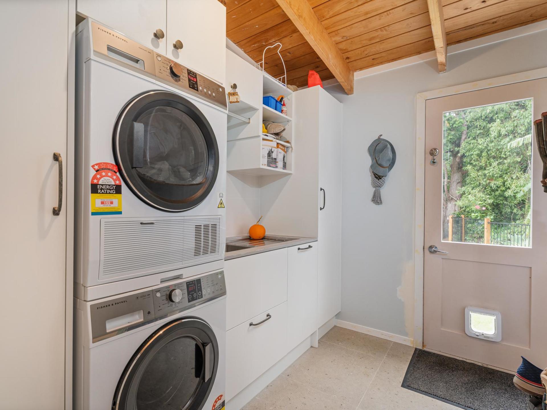 17 Cemetery Road, Kuaotunu