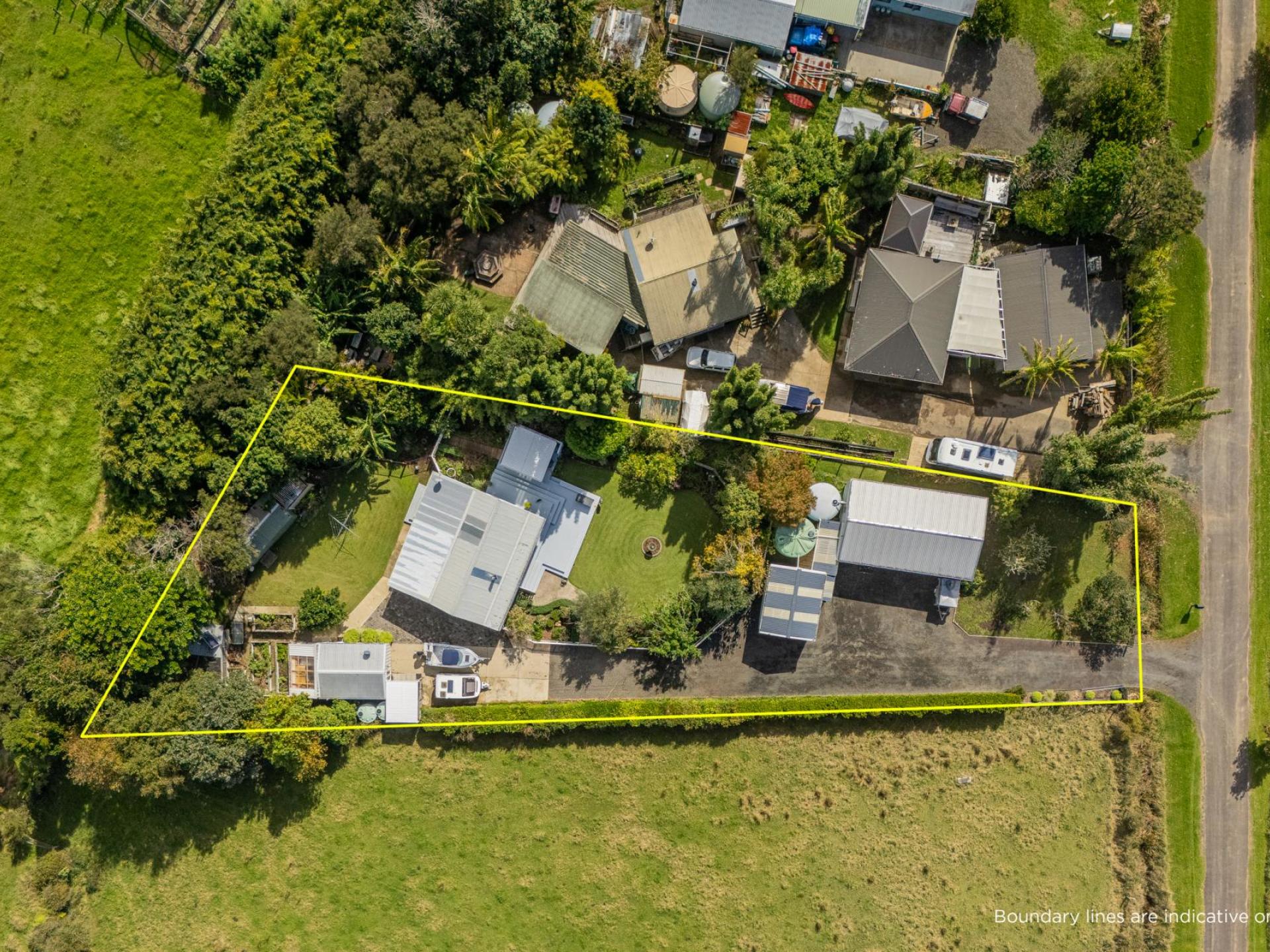 17 Cemetery Road, Kuaotunu