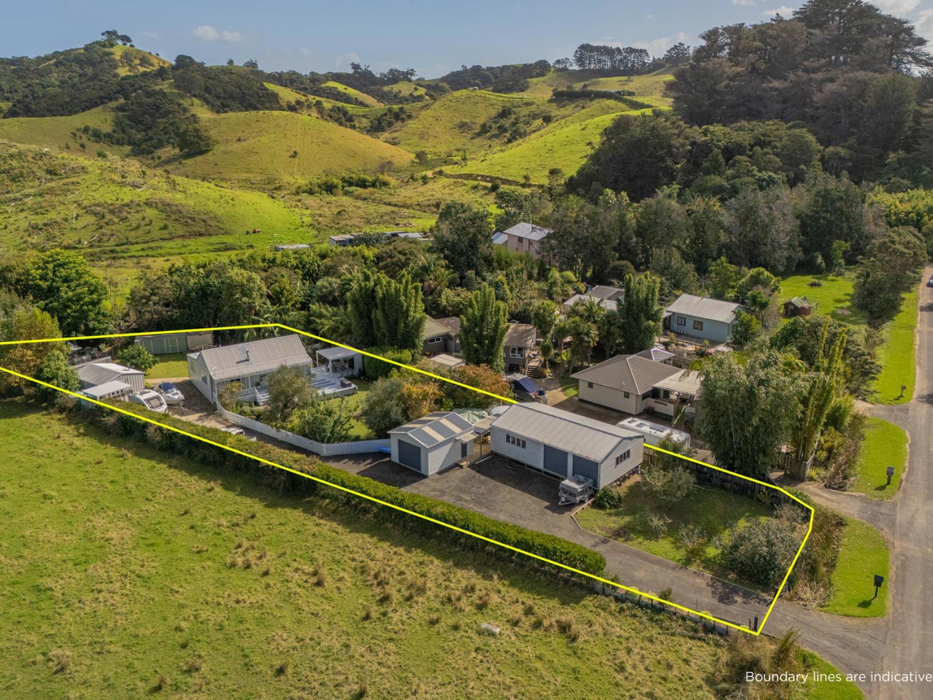 17 Cemetery Road, Kuaotunu