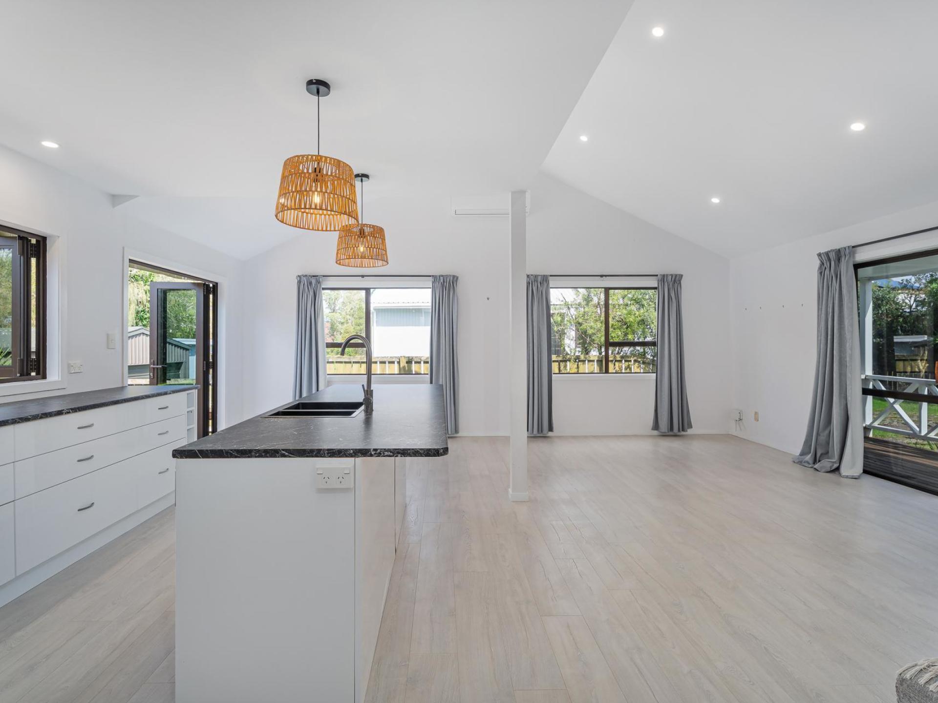 110 Kenwood Drive, Matarangi