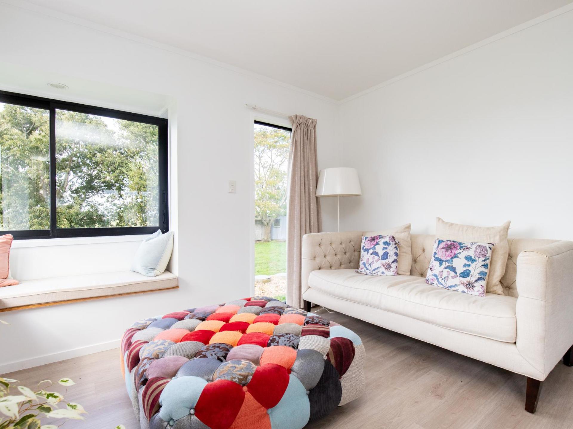 230 Central Road North, Waitakaruru