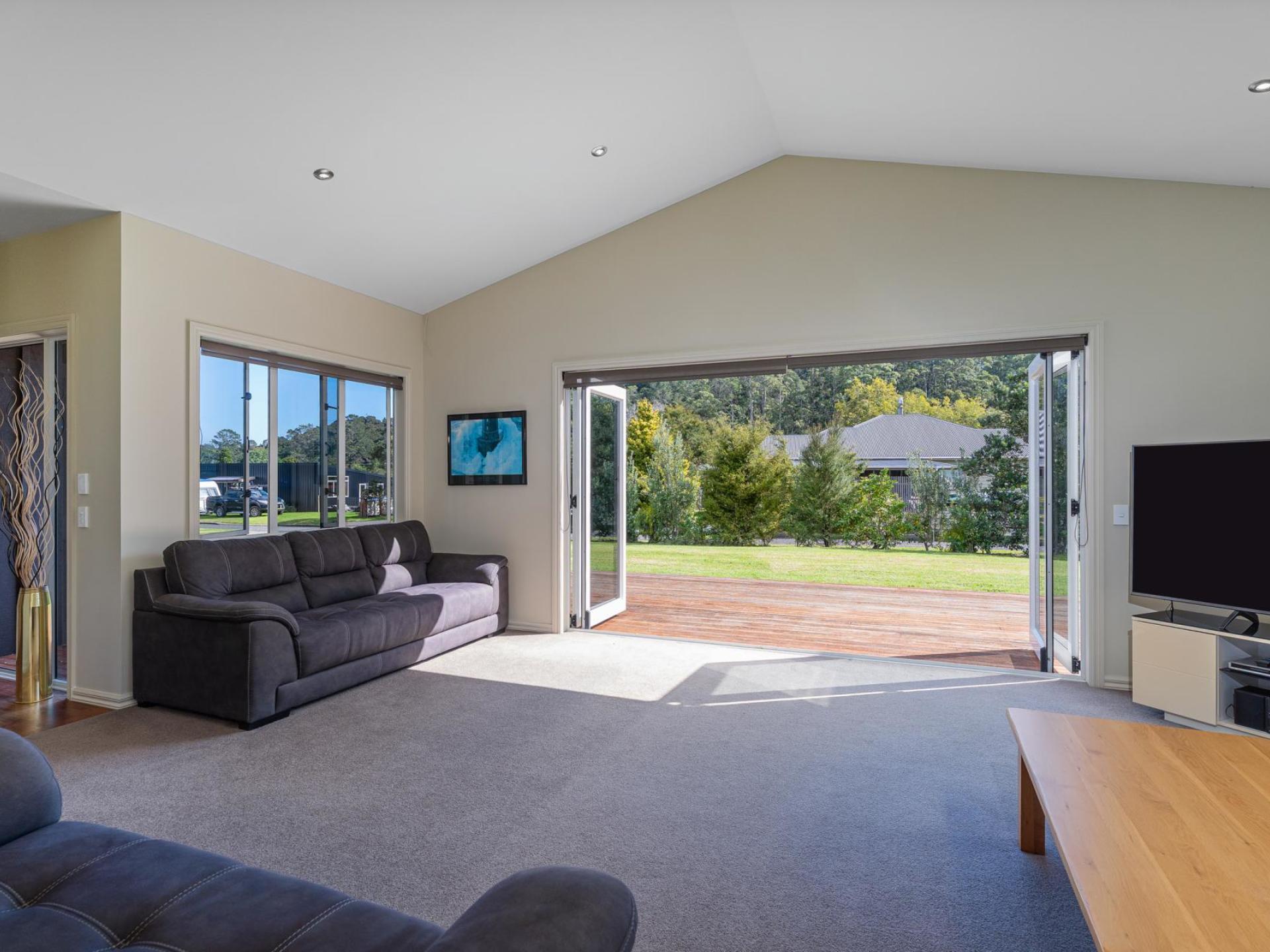 294 Albert Street, Coromandel