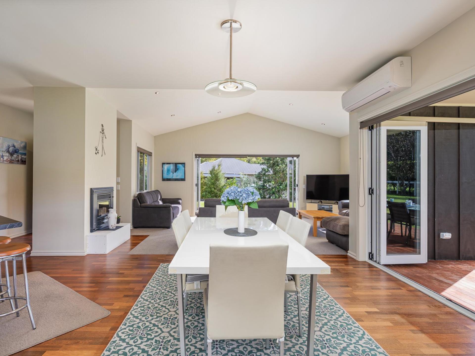 294 Albert Street, Coromandel