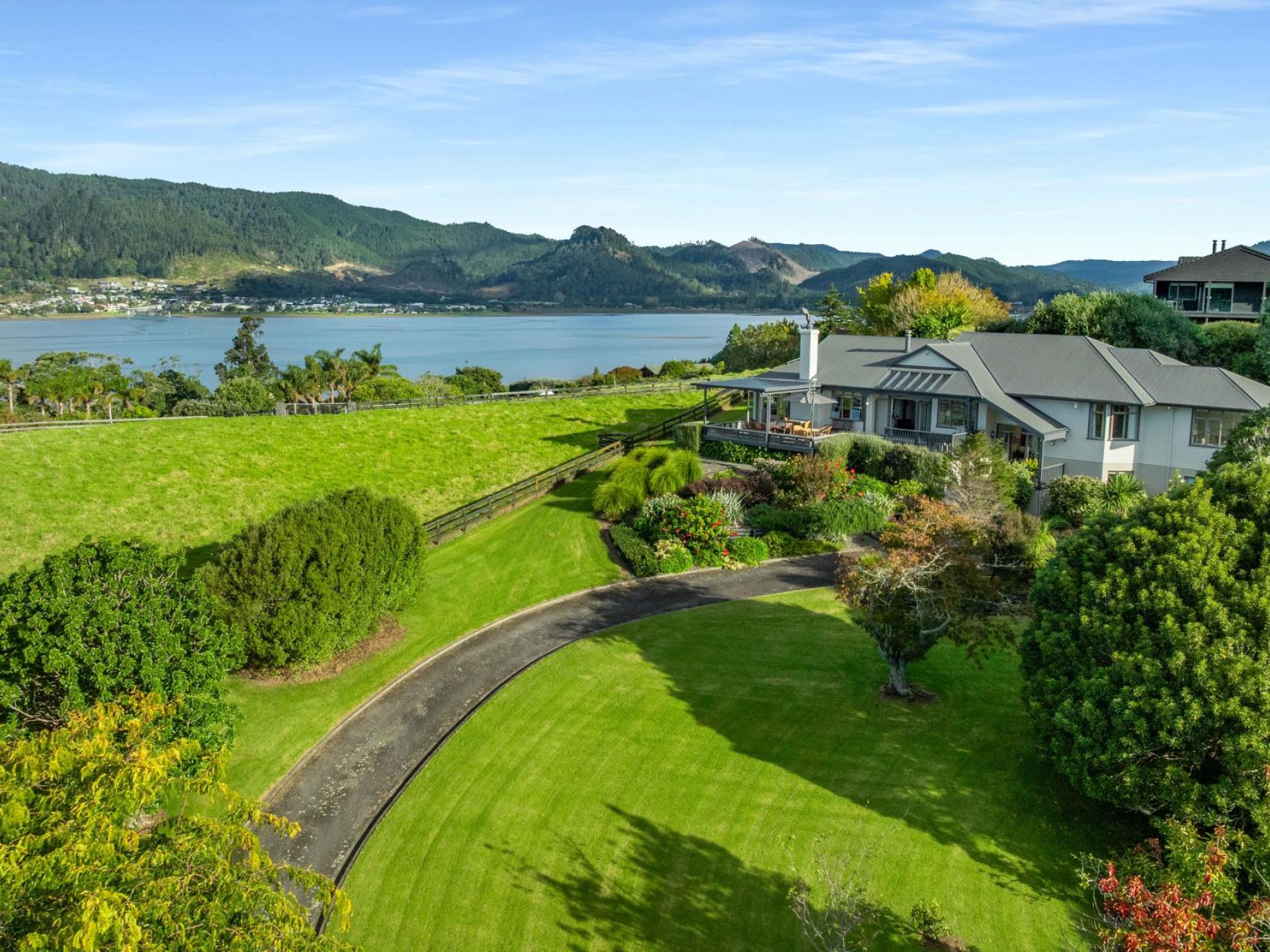 25 Rewa Rewa Valley, Tairua