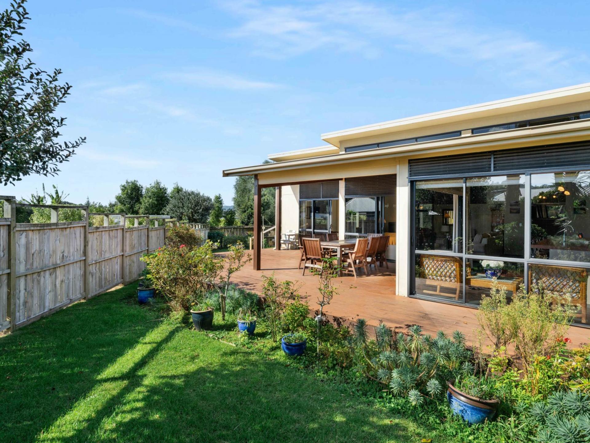 10 Willow Grove, Tairua