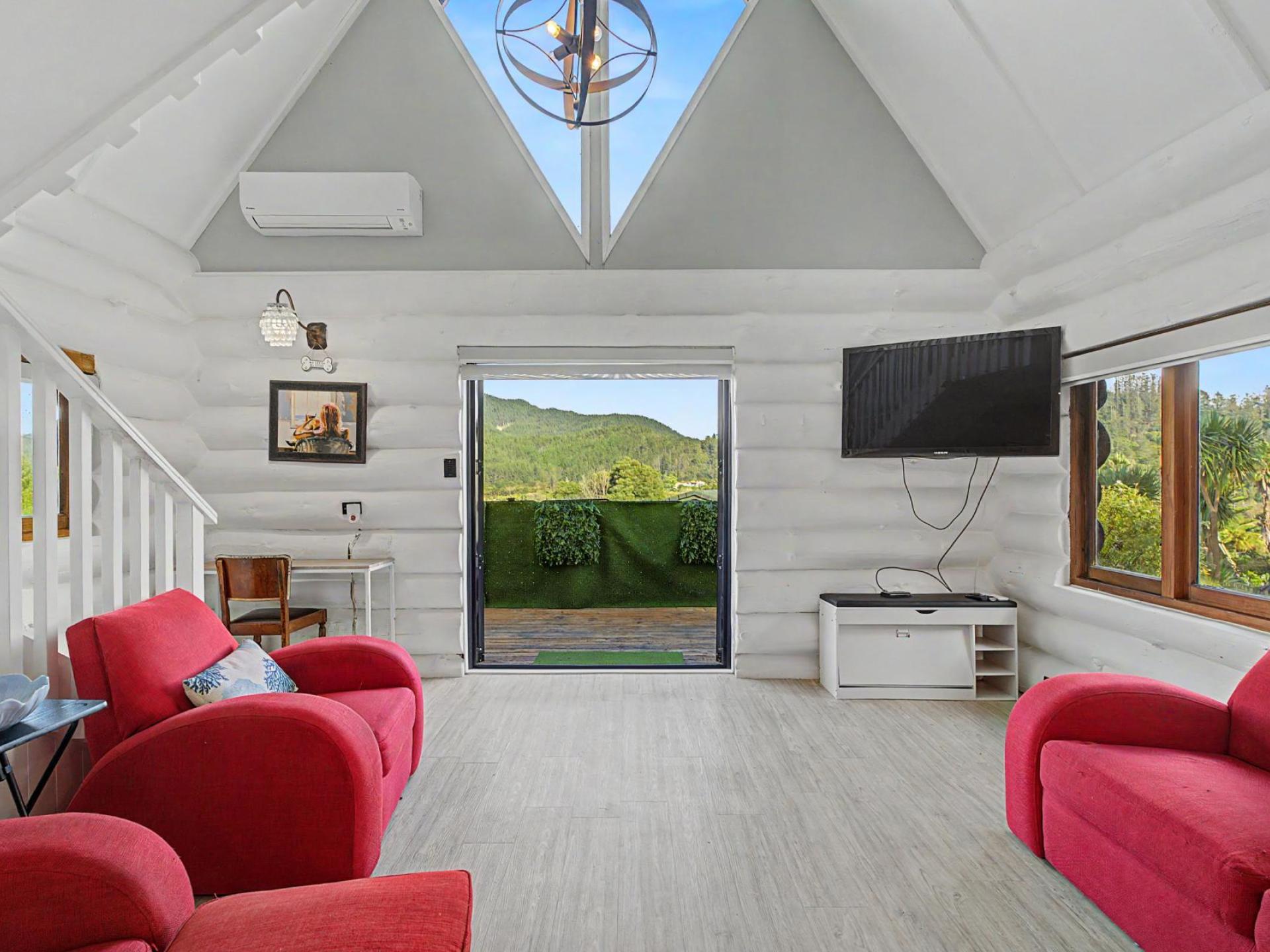 Unit 15, 600 Hikuai Settlement Road, Duck Creek