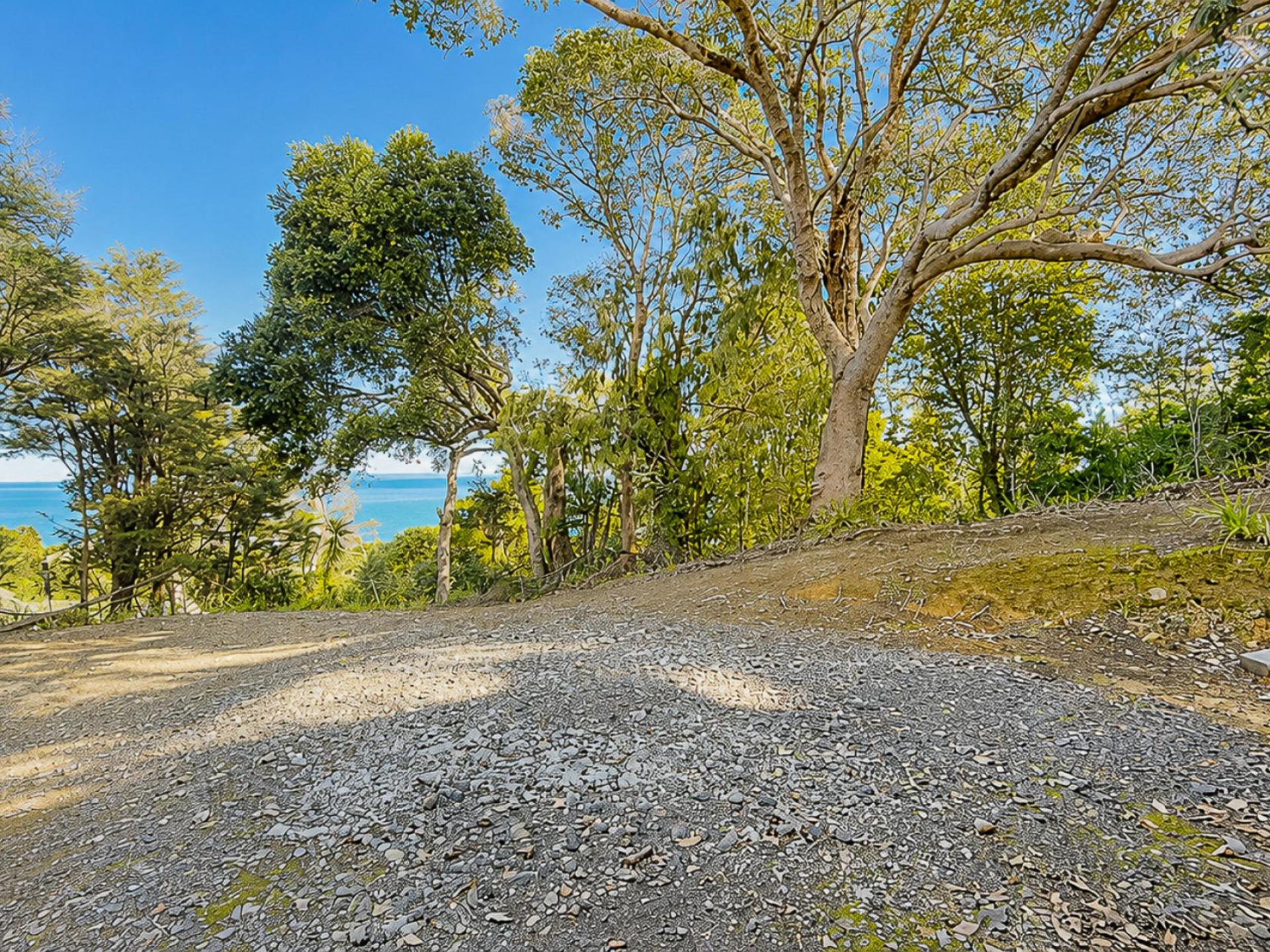 39 Otuturu Crescent, Thames