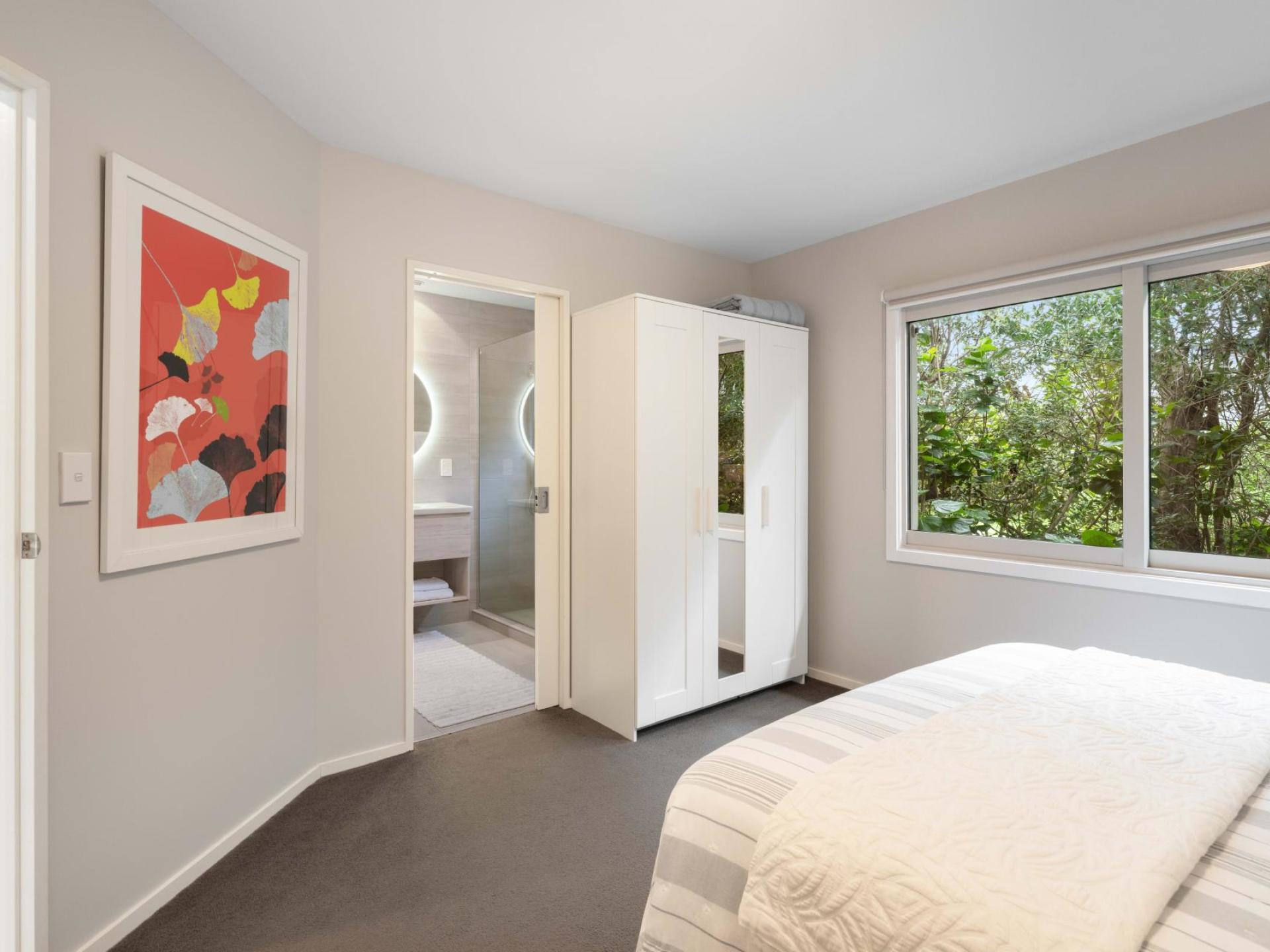 220 Kenwood Drive, Matarangi