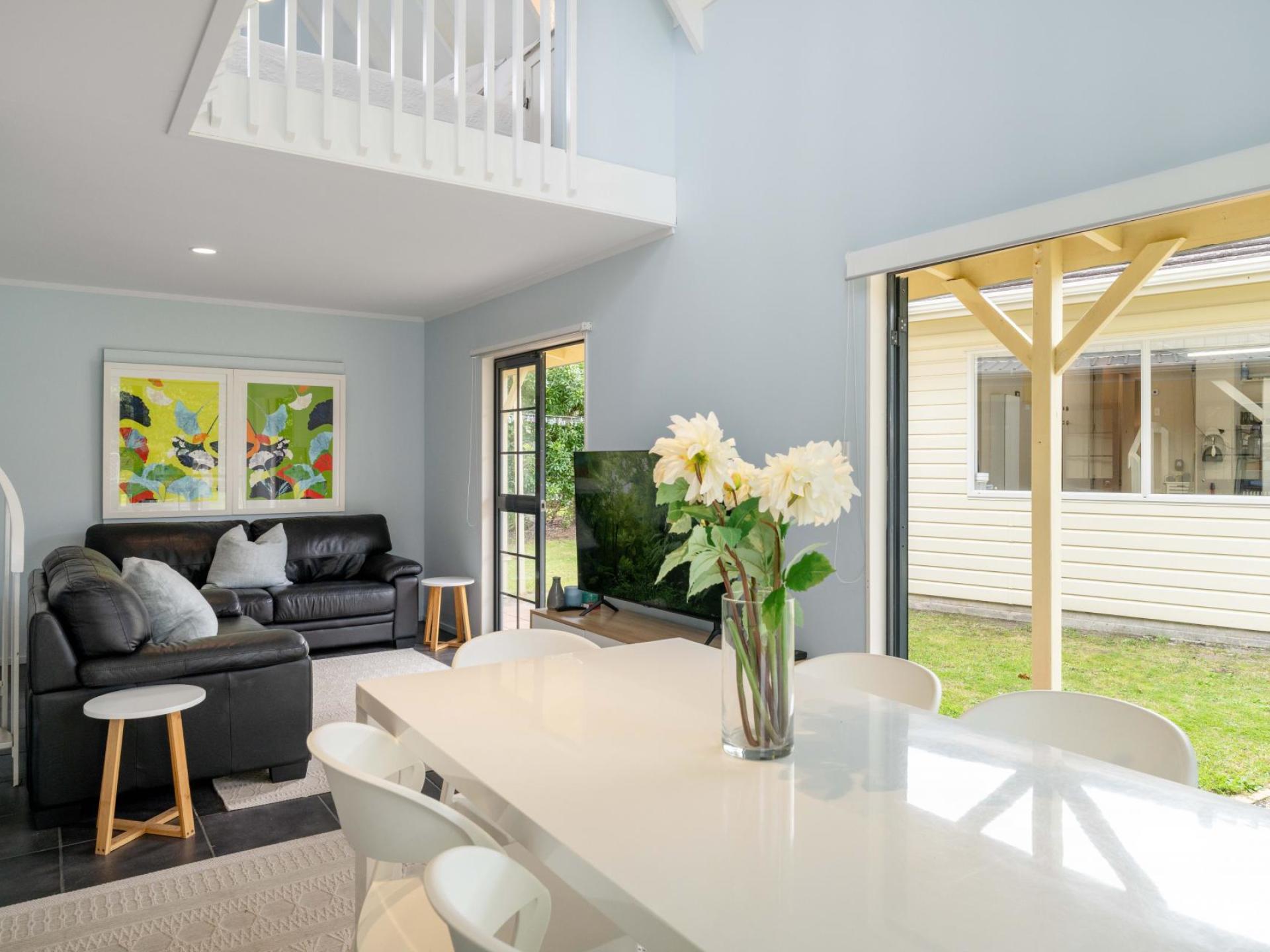 220 Kenwood Drive, Matarangi