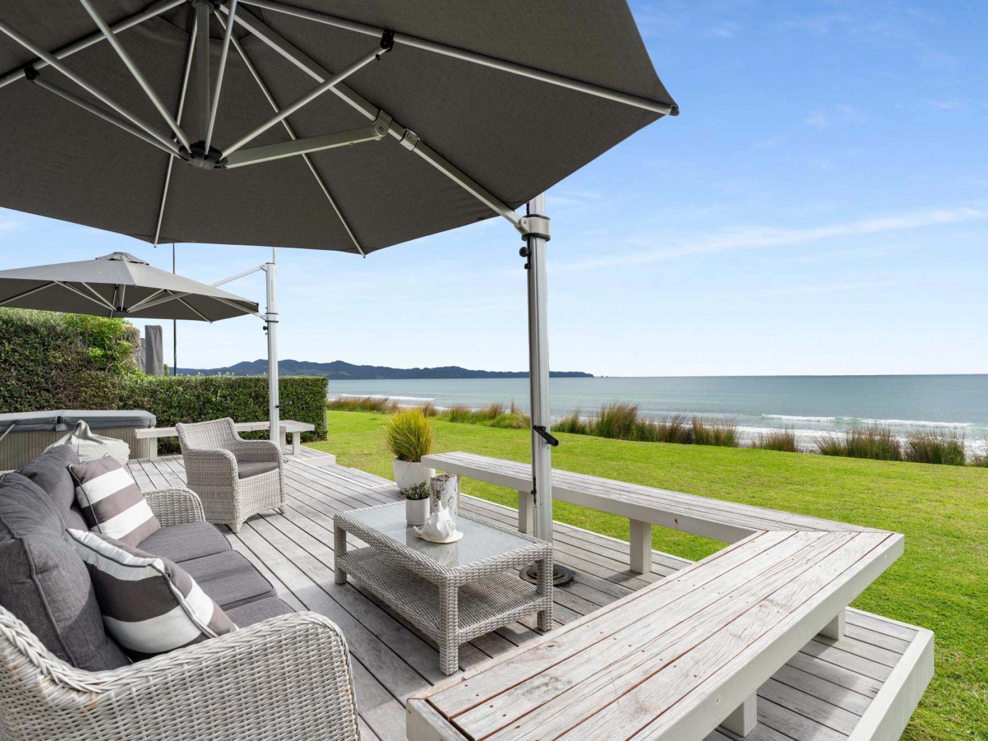 220 Kenwood Drive, Matarangi