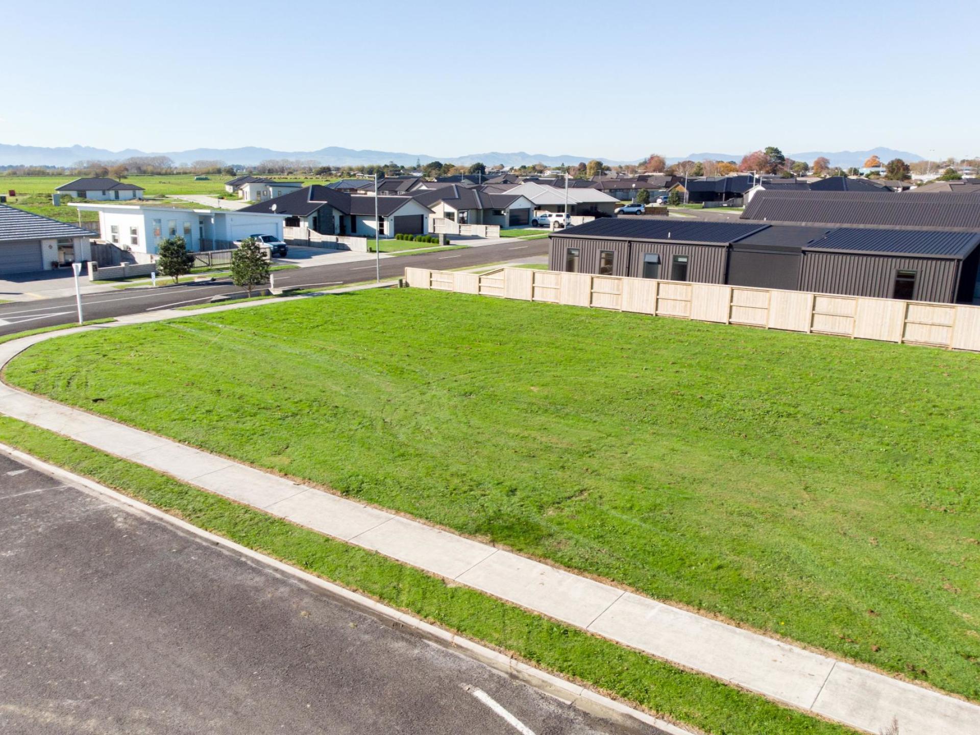 25 McWatters Drive, Ngatea