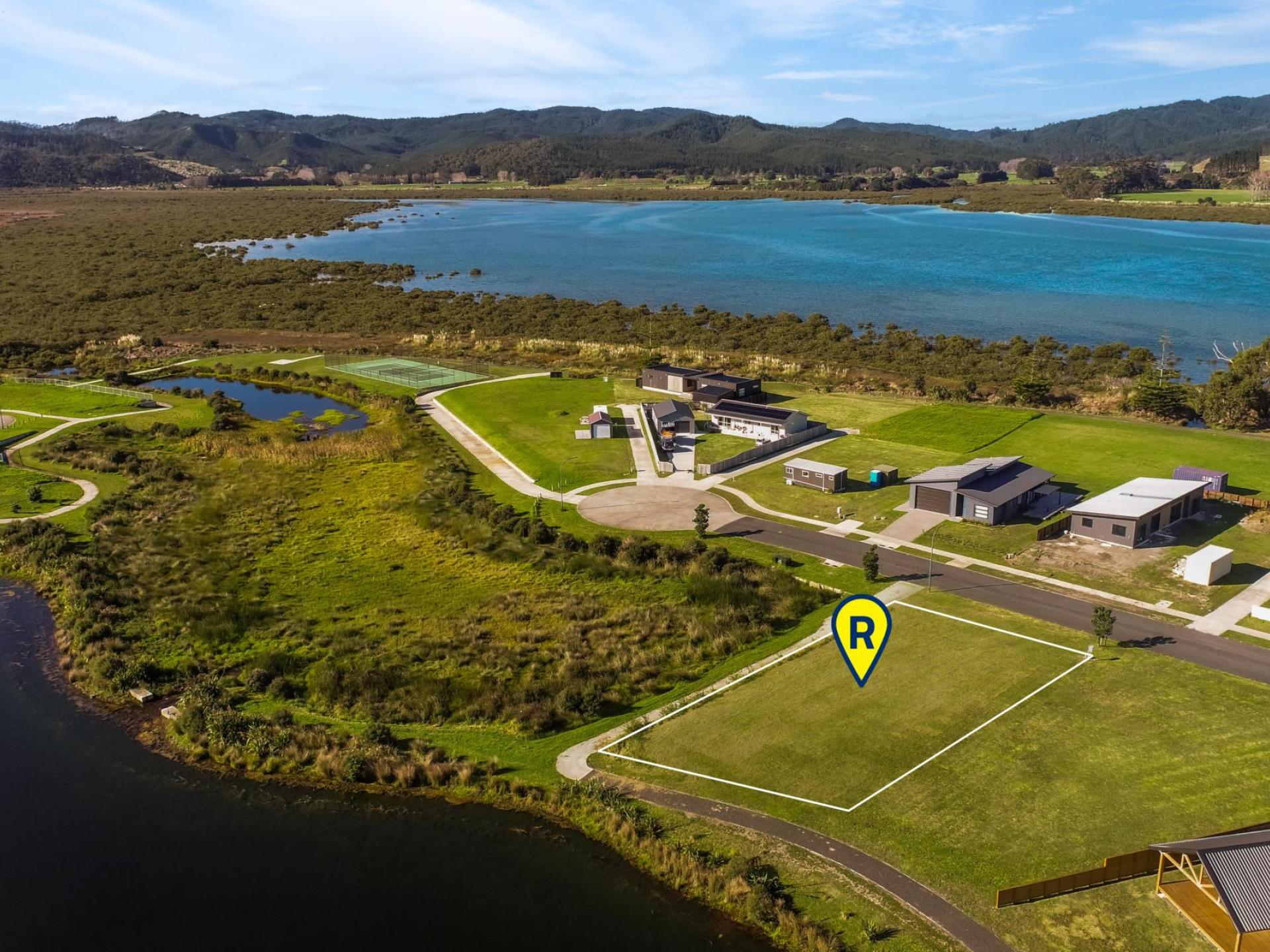 13 Taniwha Place, Matarangi