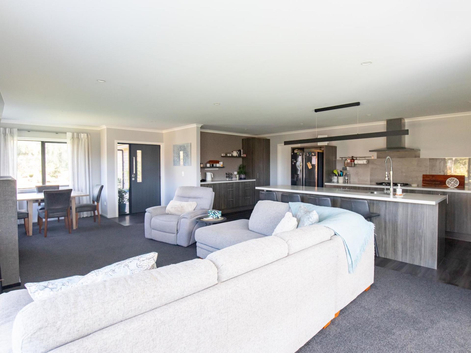 1061 State Highway 27, Kaihere