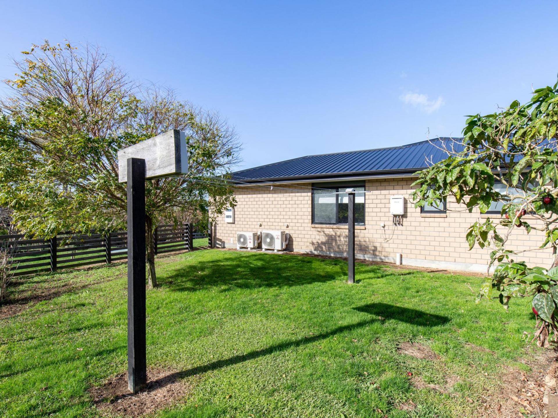 1061 State Highway 27, Kaihere
