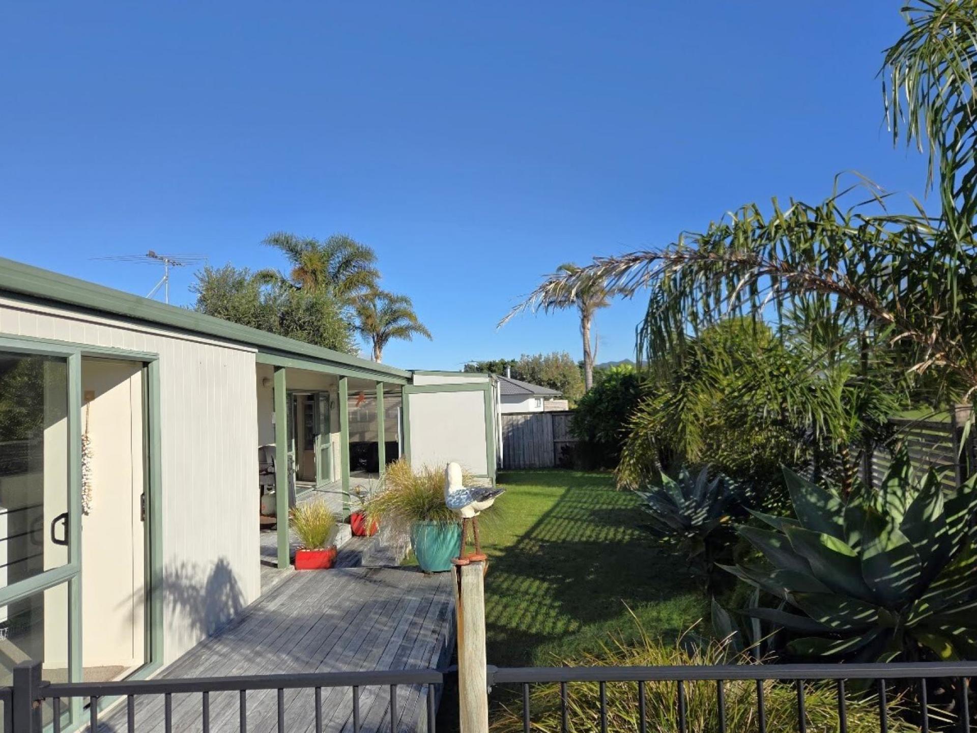 105 Castle View Road, Matarangi