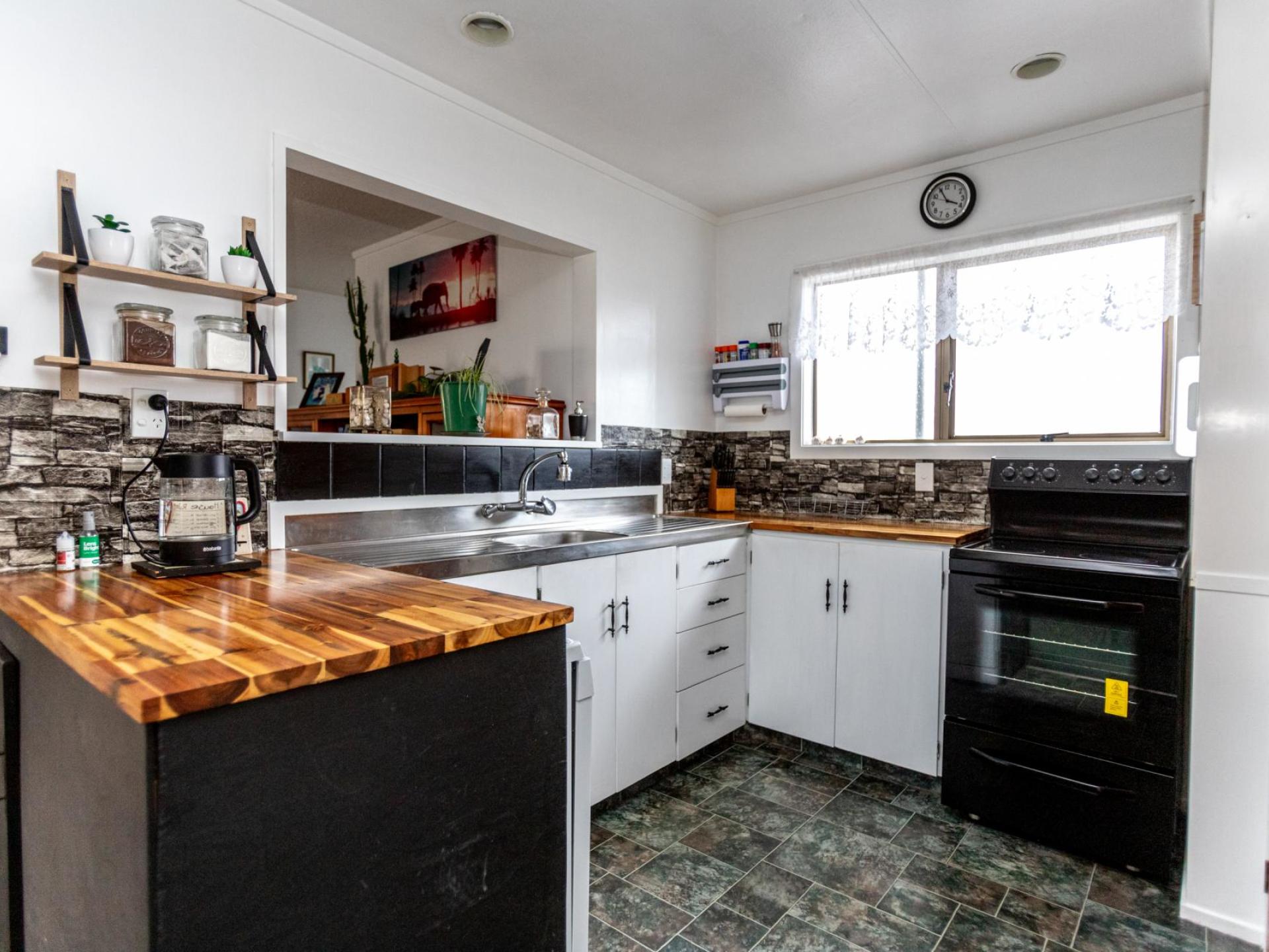 78 Station Road, Paeroa