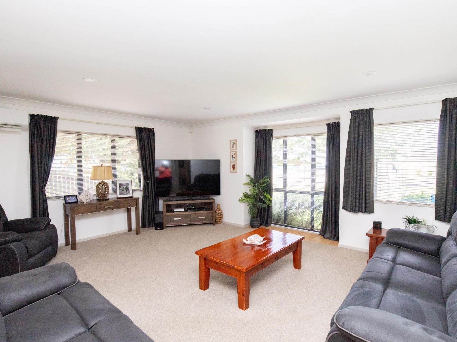 1 Harris Place, Ngatea
