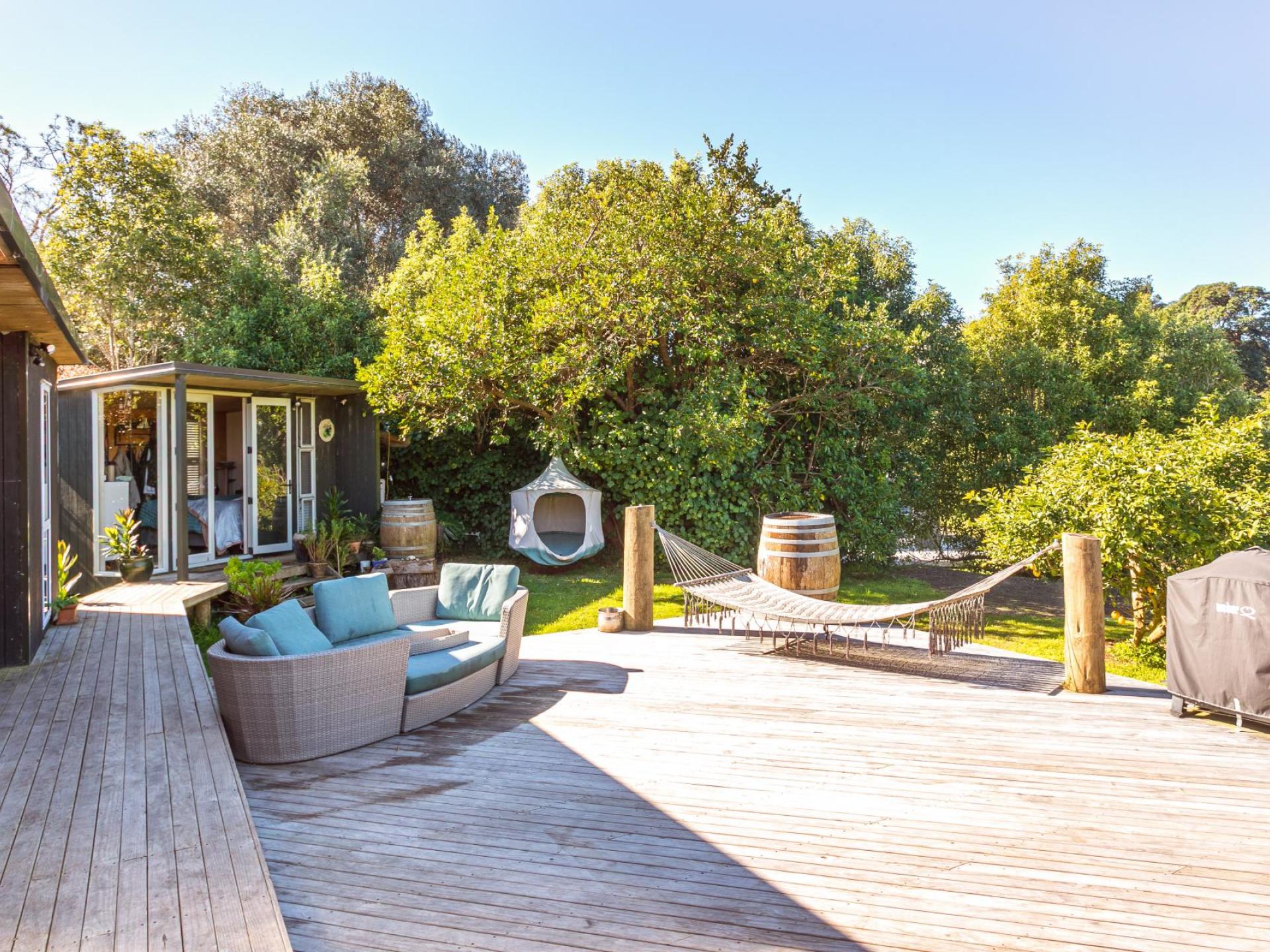 8 Pye Place, Hot Water Beach 8 Pye Place, Hot Water Beach