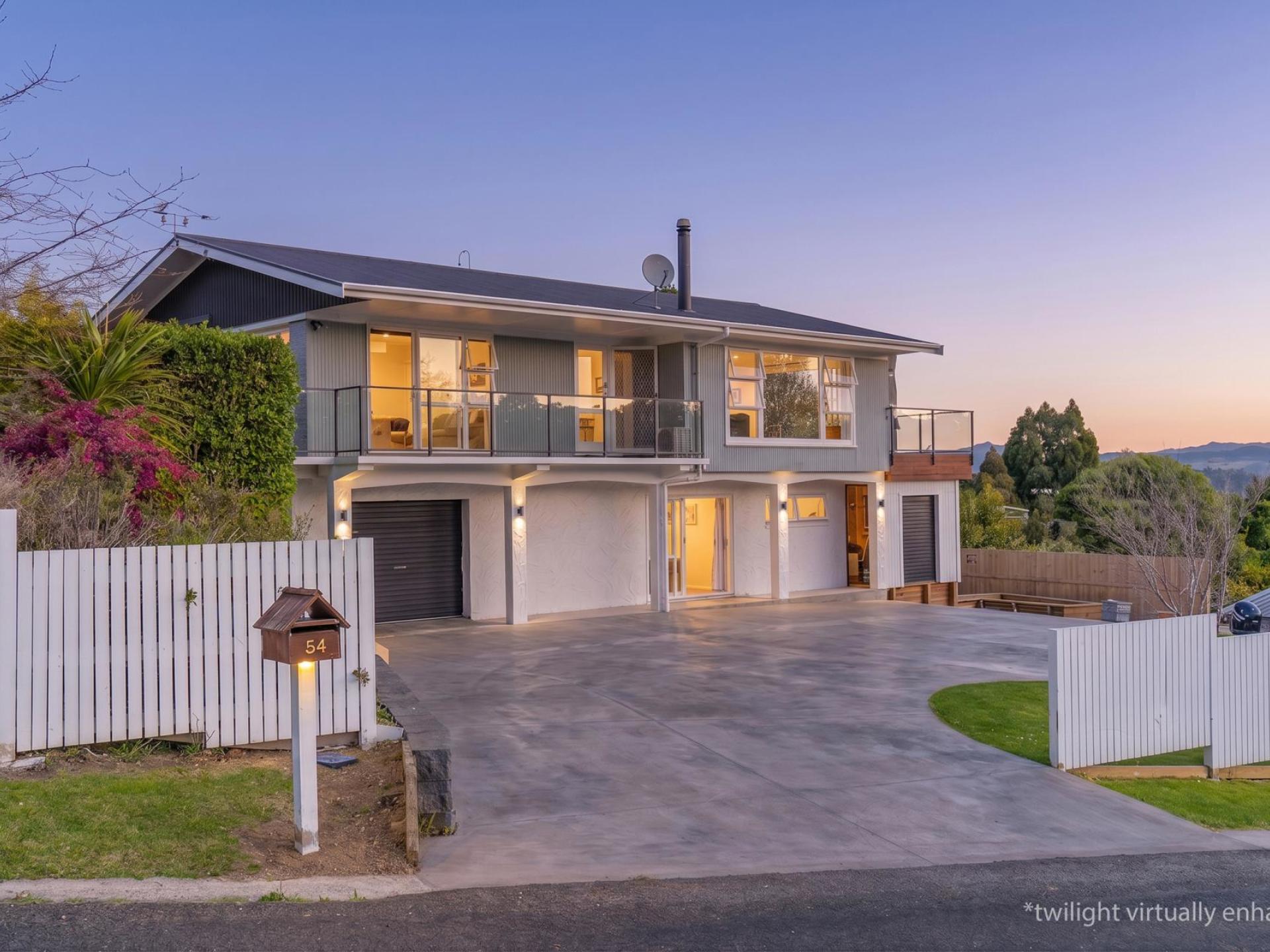 54 Main Street, Coromandel