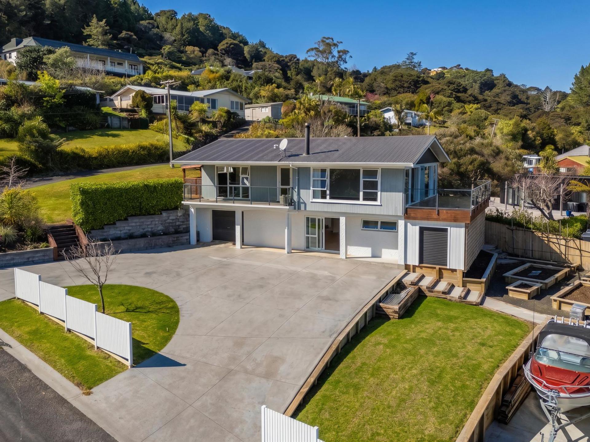 54 Main Street, Coromandel