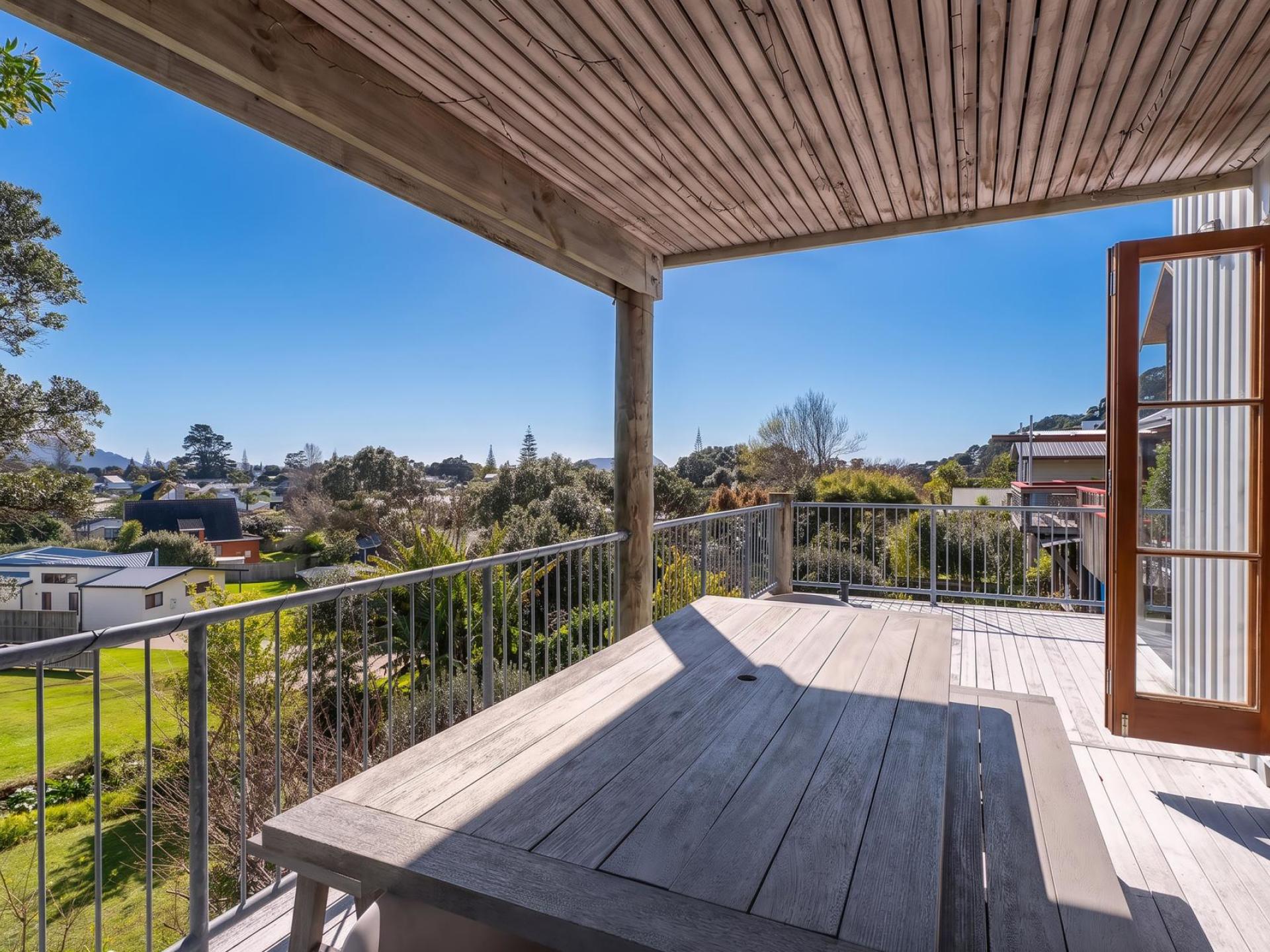 30 Mount Ave, Pauanui 30 Mount Ave, Pauanui