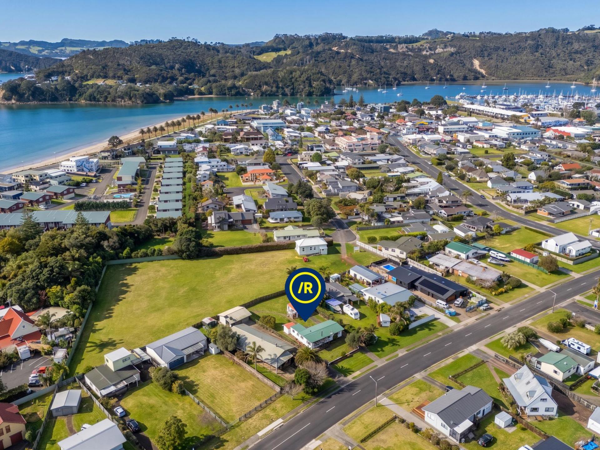 111 Cook Drive, Whitianga 111 Cook Drive, Whitianga