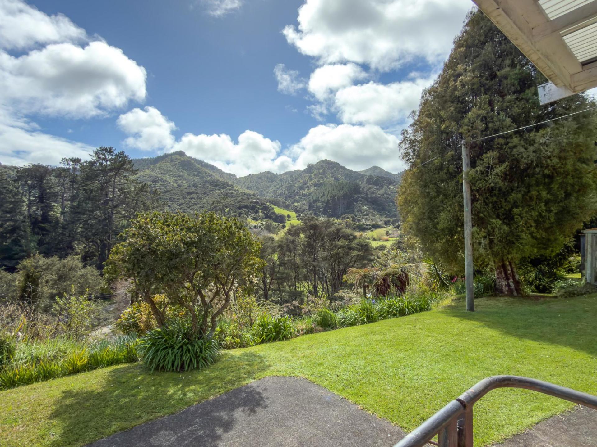 174 Tapu Coroglen Road, Thames